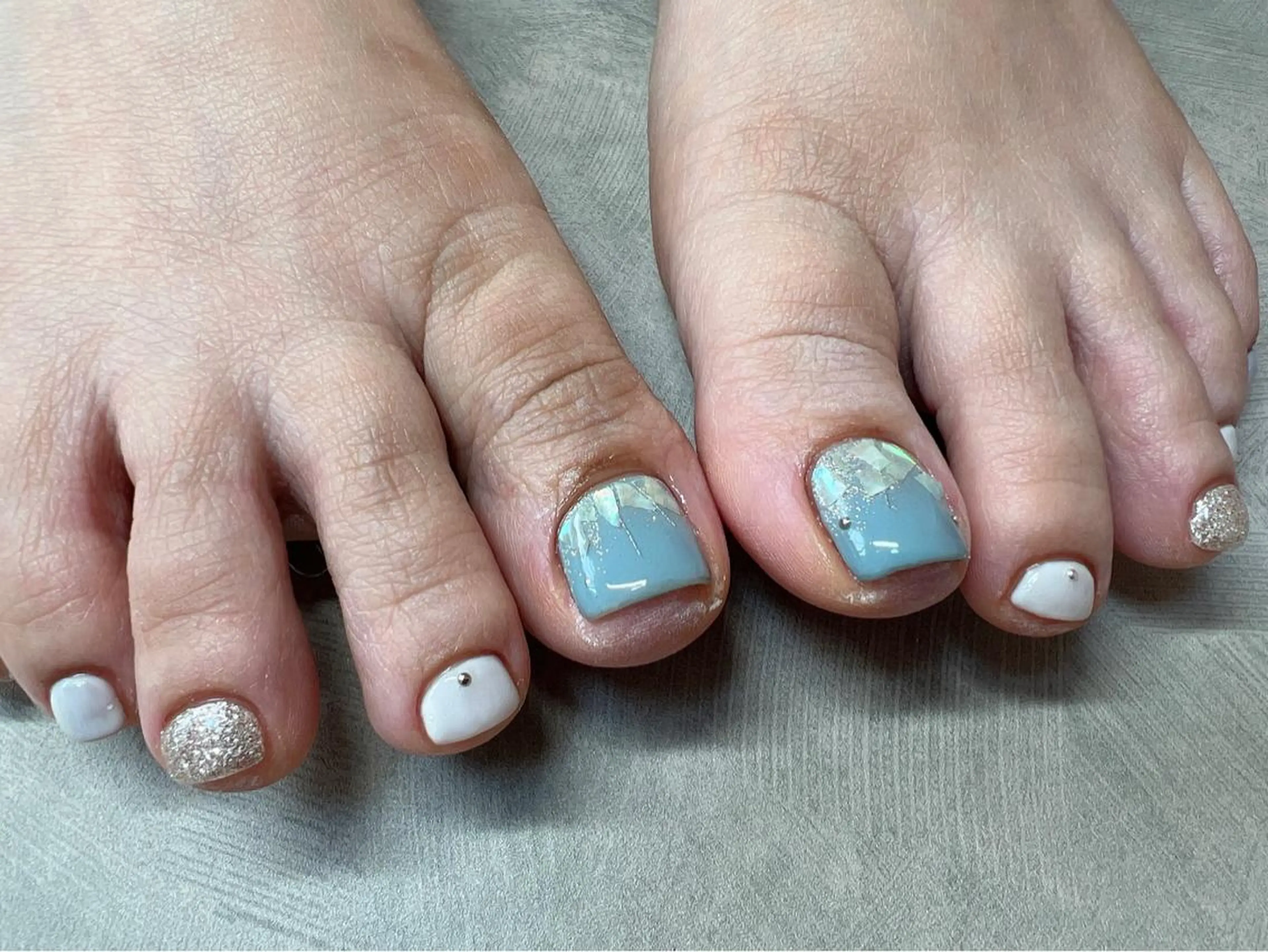 ネイル フットネイル Lavish nailのネイルデザイン