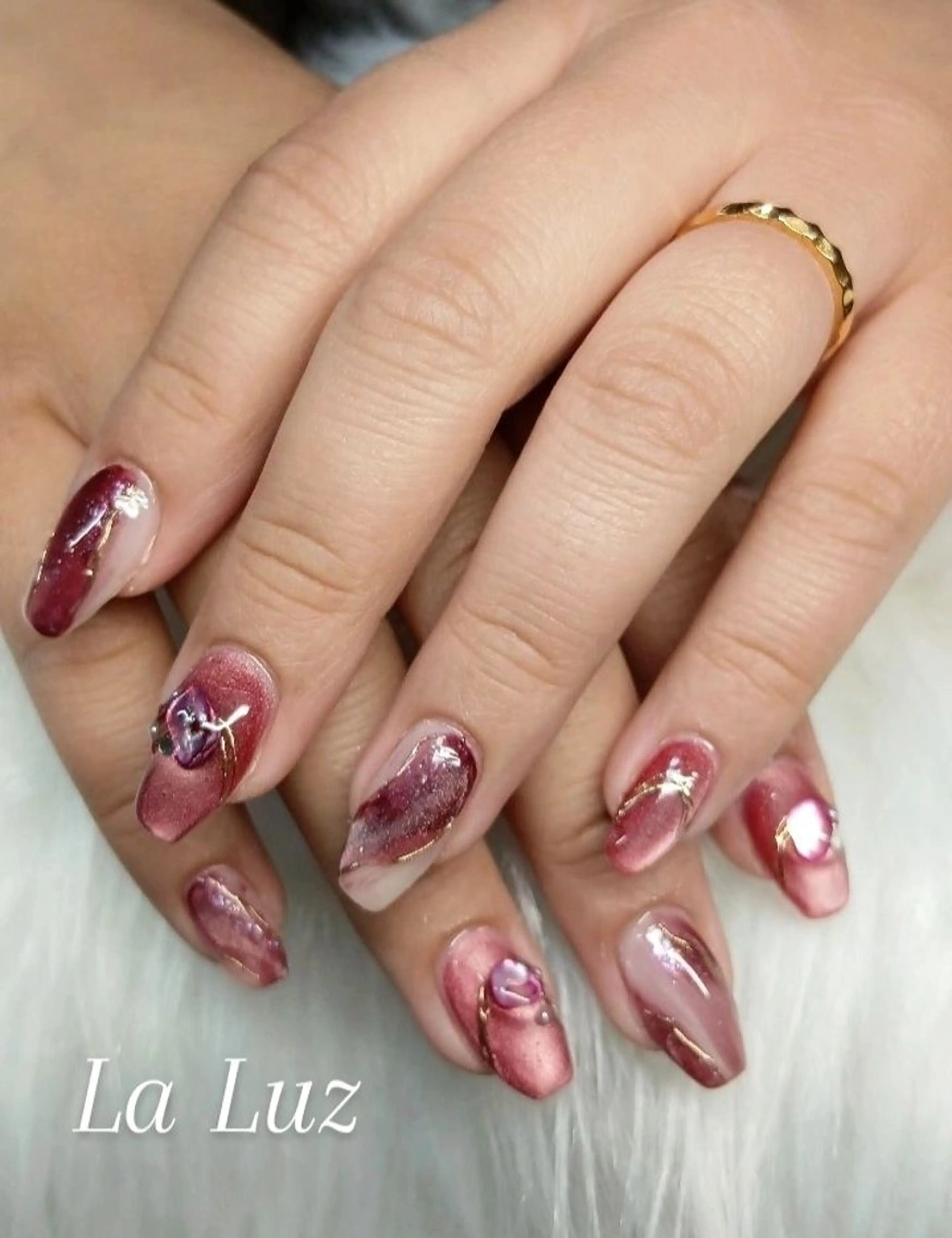 ネイル ニュアンスネイル ハンドネイル 小川 真里奈のネイルデザイン