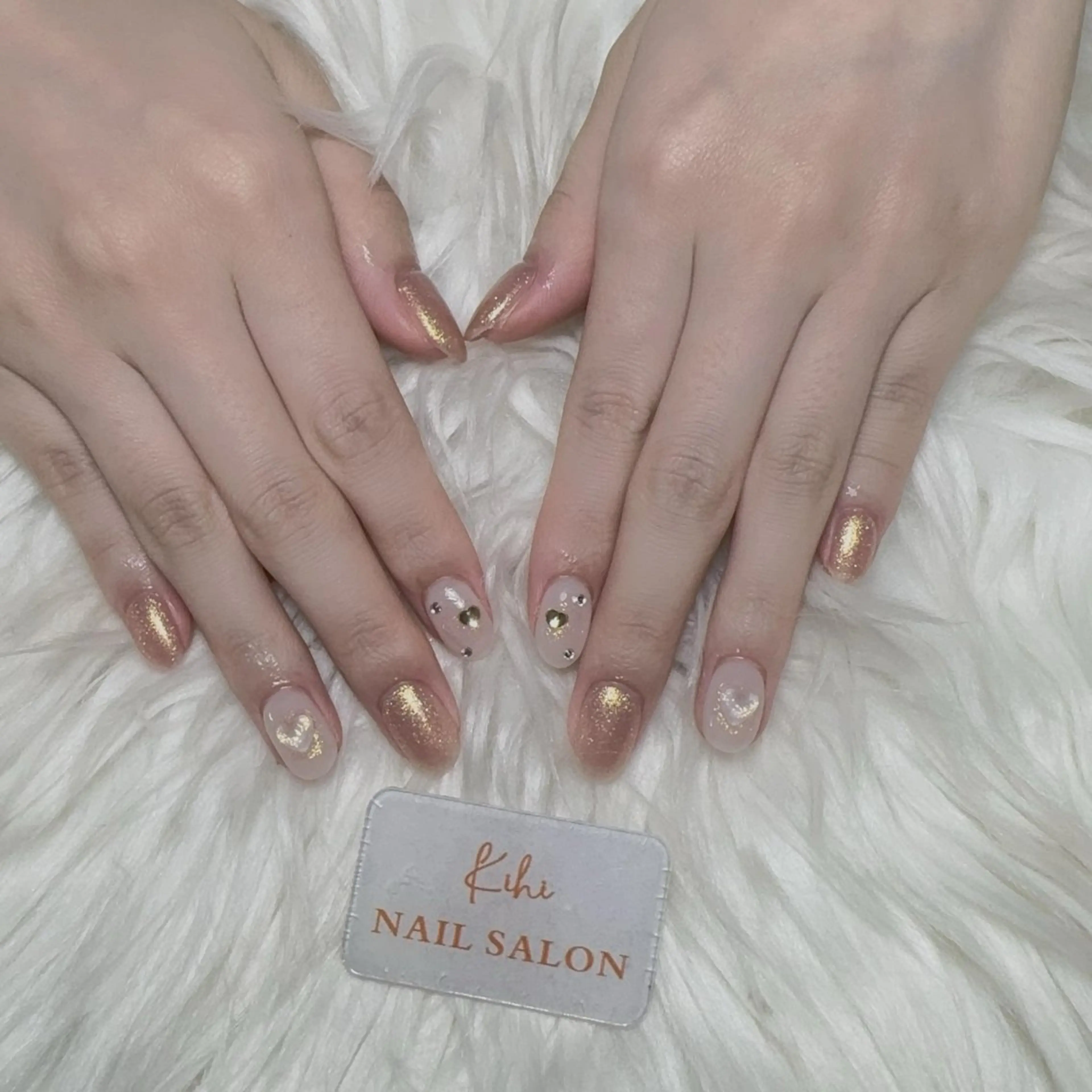 ネイル アートネイル フレンチネイル ジェルネイル グラデーション 韓国ネイル ハンドネイル 💕鈴木ユリ パラジェル/オフ無料のネイルデザイン