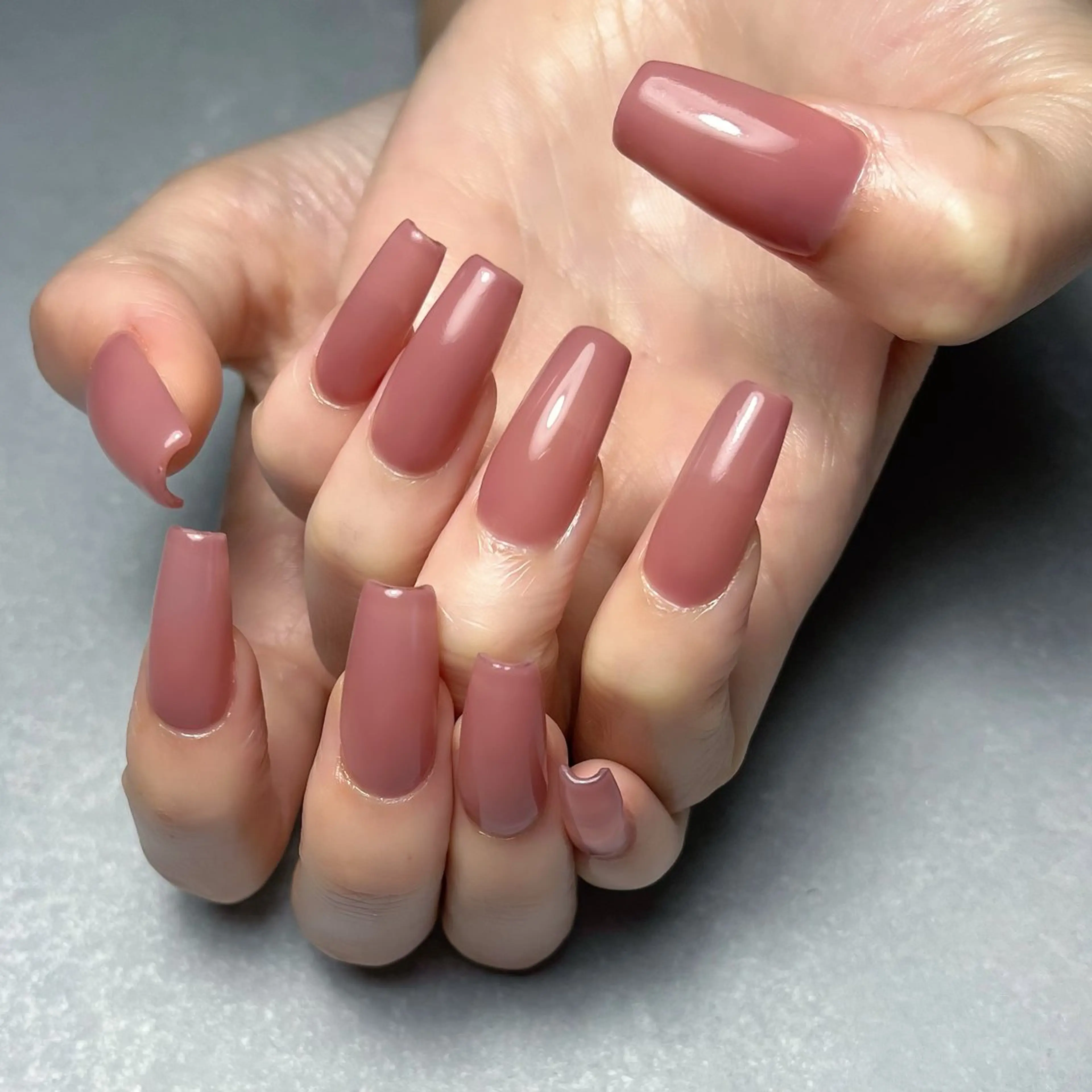 ネイル 長さ出し ロングネイル スカルプネイル nine.🦋 YUKOのネイルデザイン