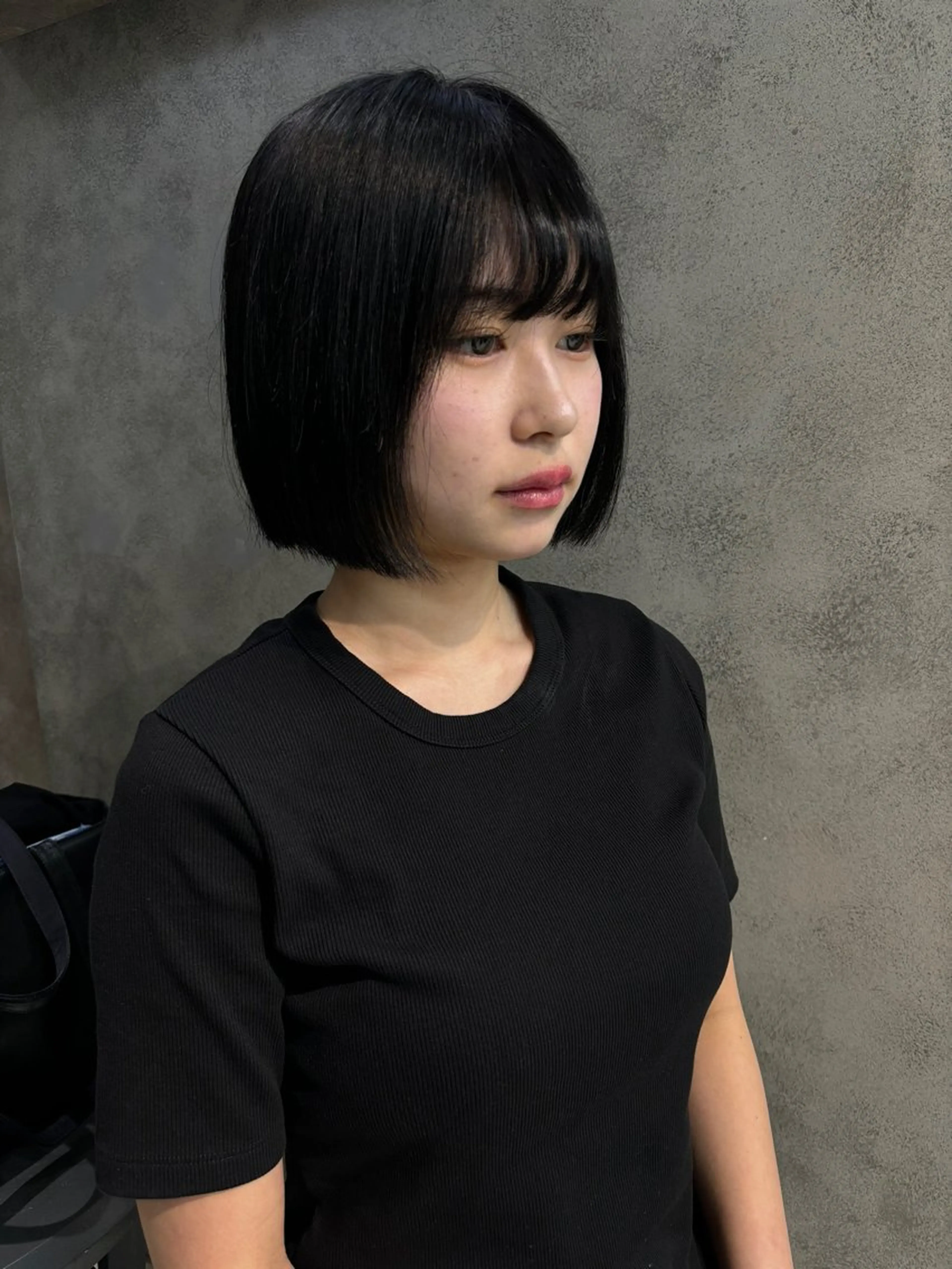 ショート カラー ヘアアレンジ ボブ/透明感ベージュ 🫧クルミ🌟のヘアスタイル