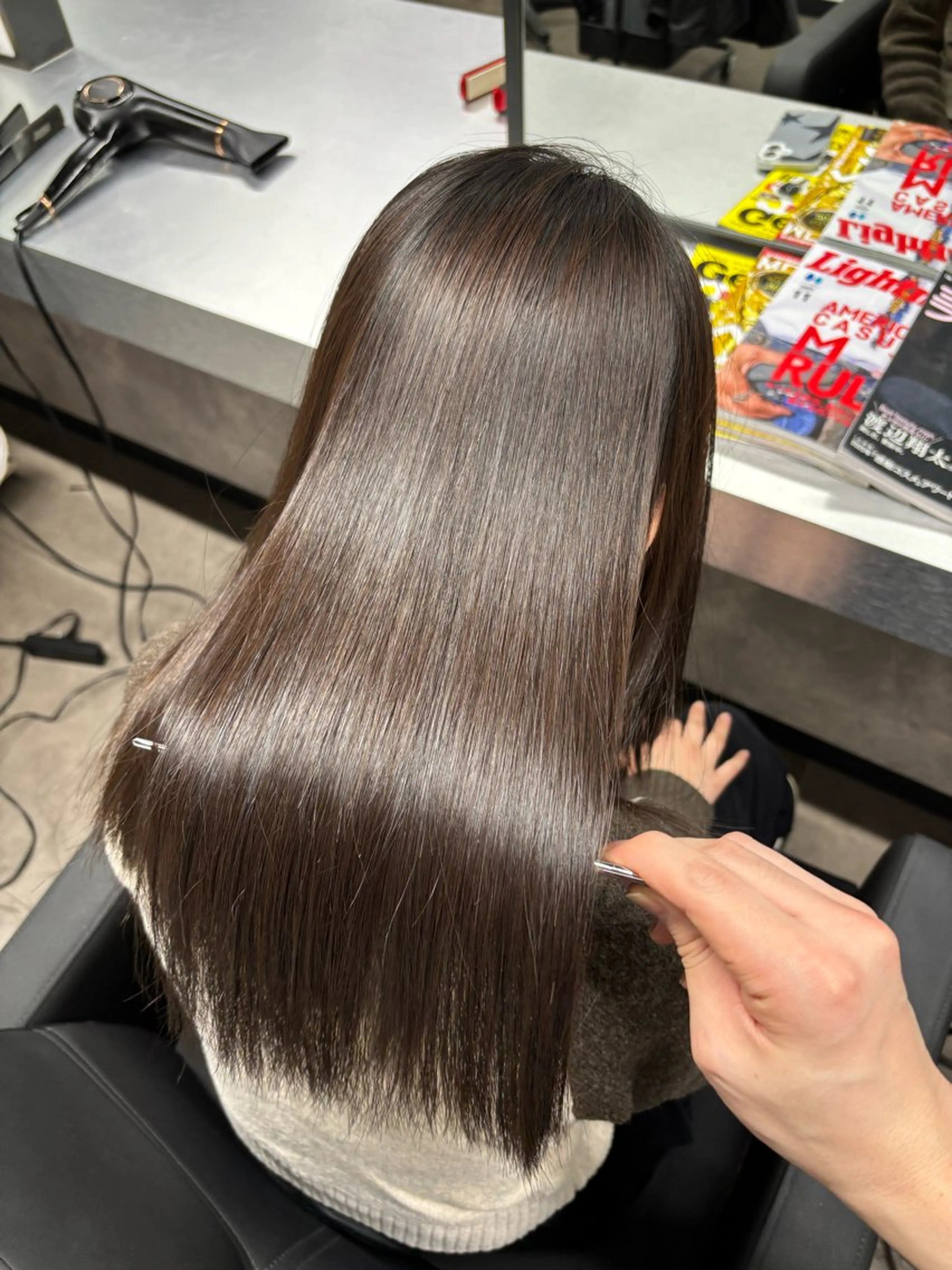 ロング くせ毛 トリートメント カット 縮毛矯正 トリートメント 【美髪/艶縮毛矯正】 ☘️Taketo☘️のヘアスタイル