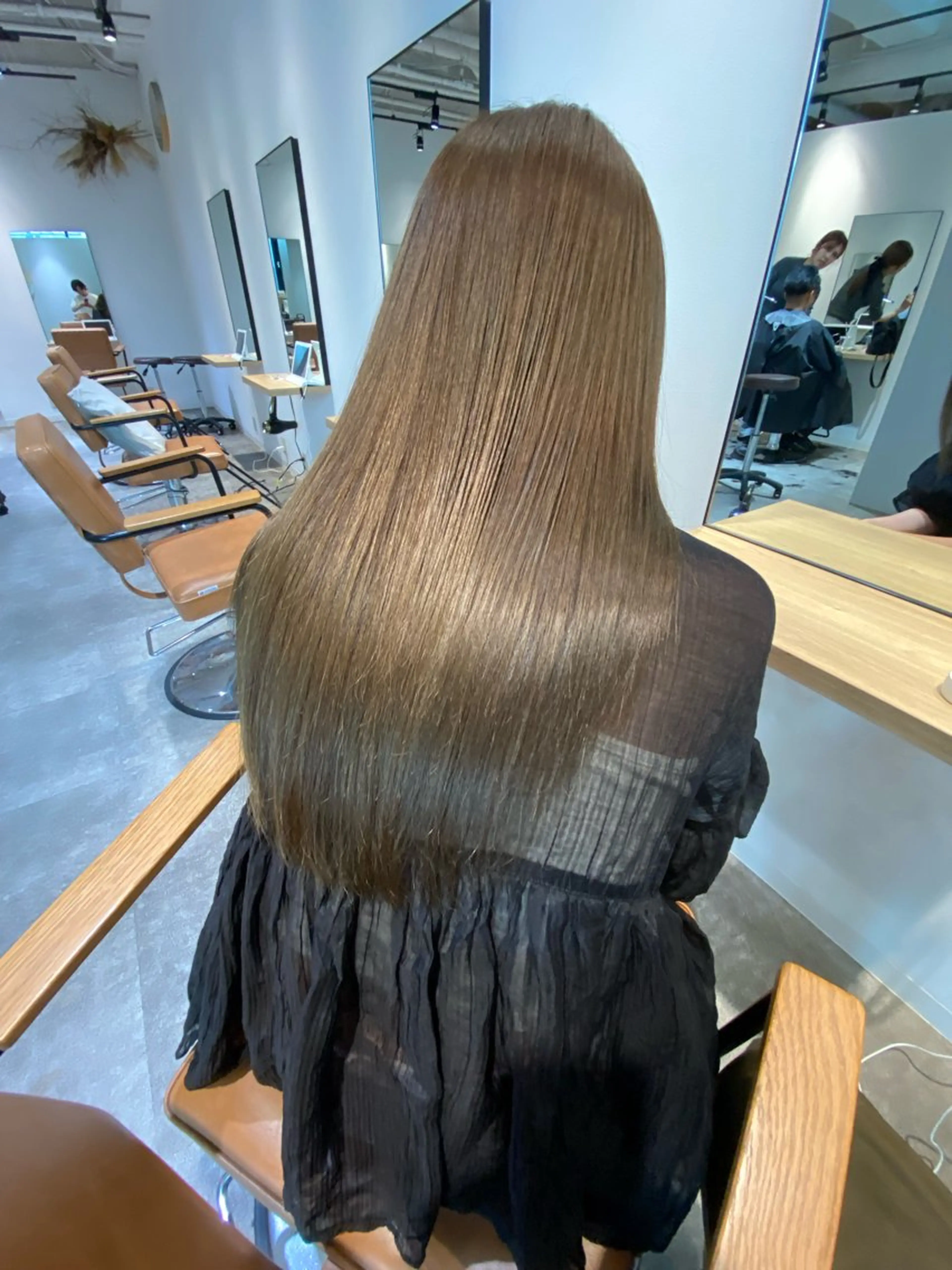 【ご新規様限定】カット+ダブルカラー(ケアブリーチ使用)の写真