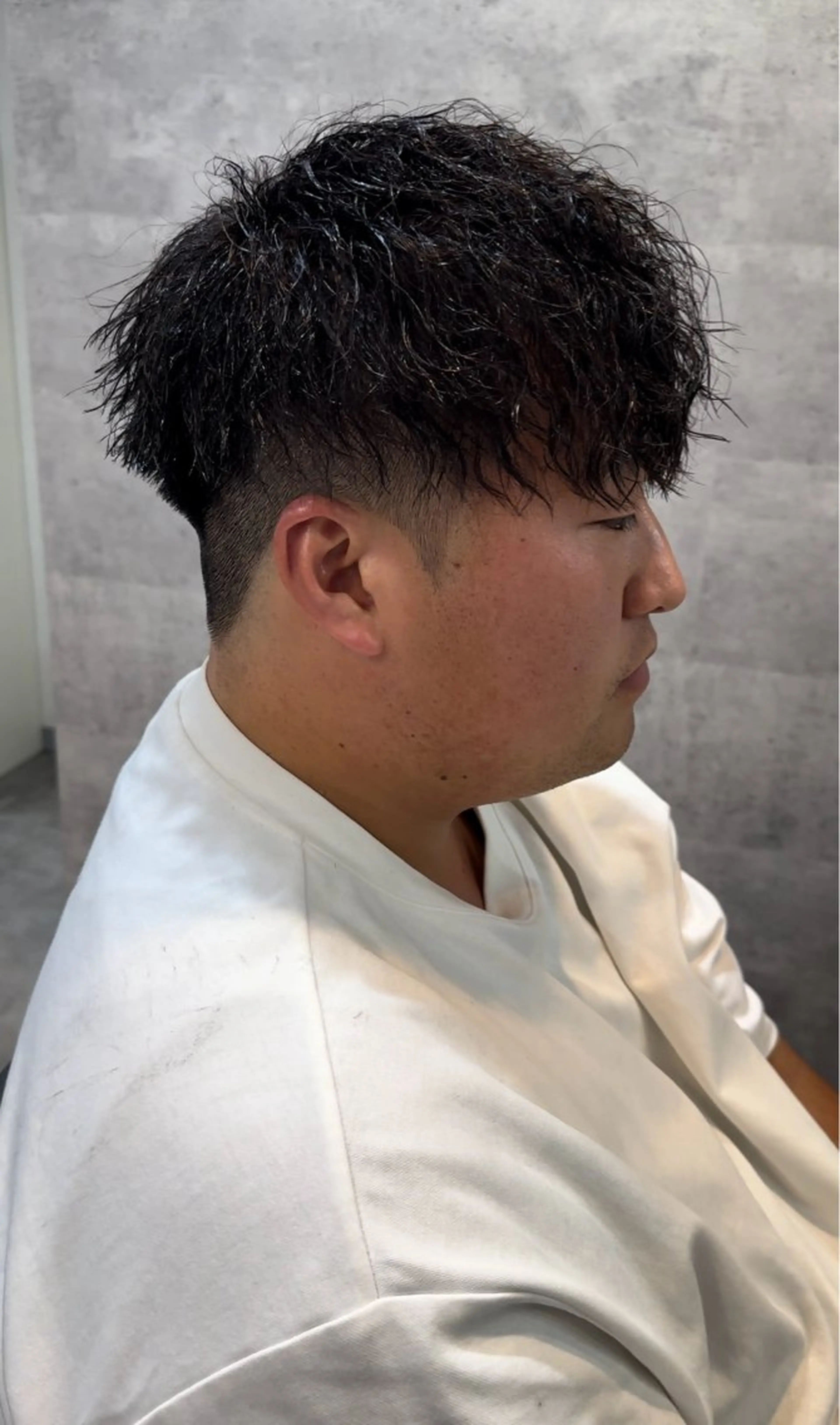 パーマ メンズ マッシュ Bleachi 大宮West所属・鈴木拓也 メンズカットのヘアスタイル
