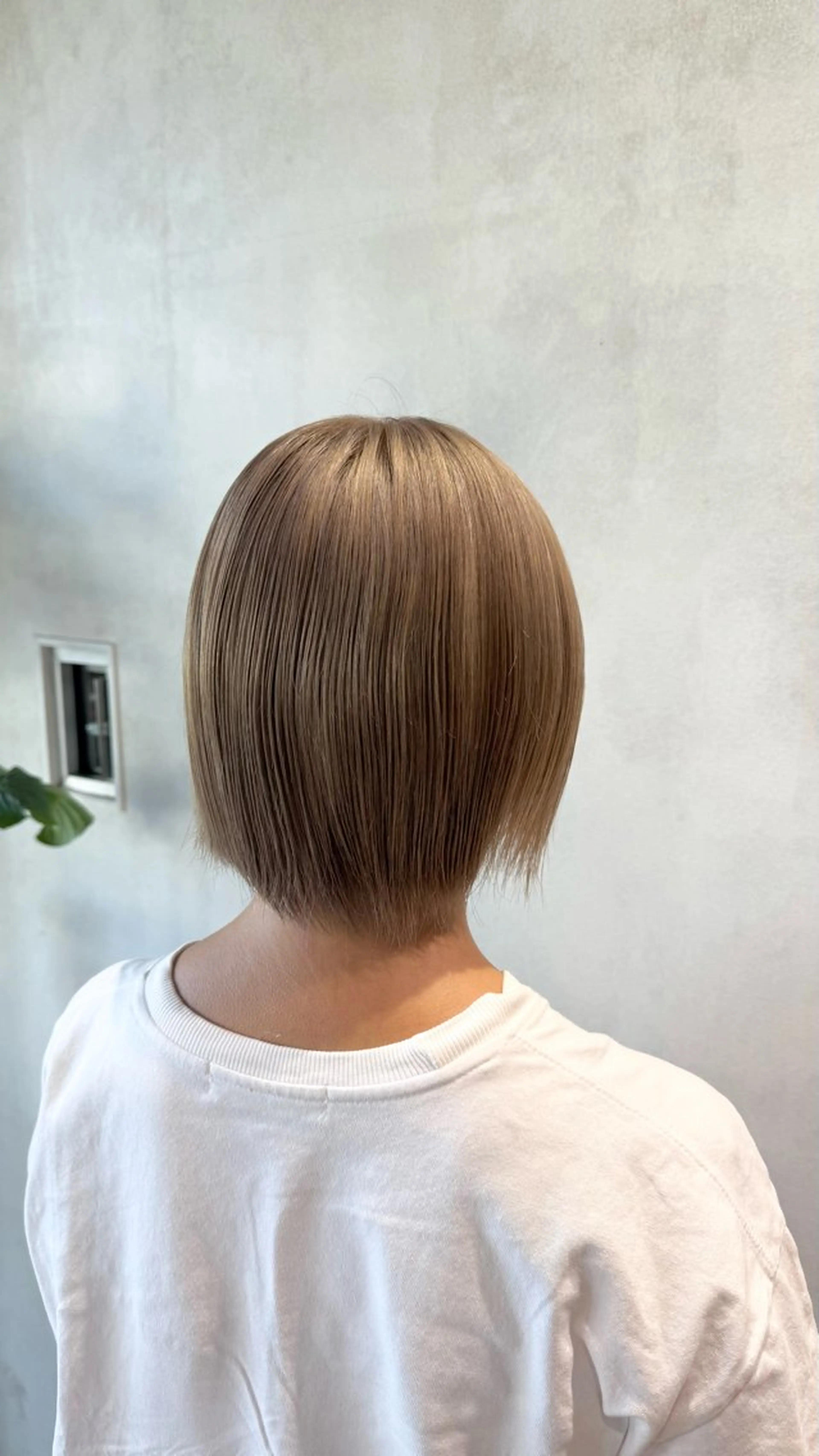 ショート ヘアカラー Lico所属・小川 楓華のヘアスタイル