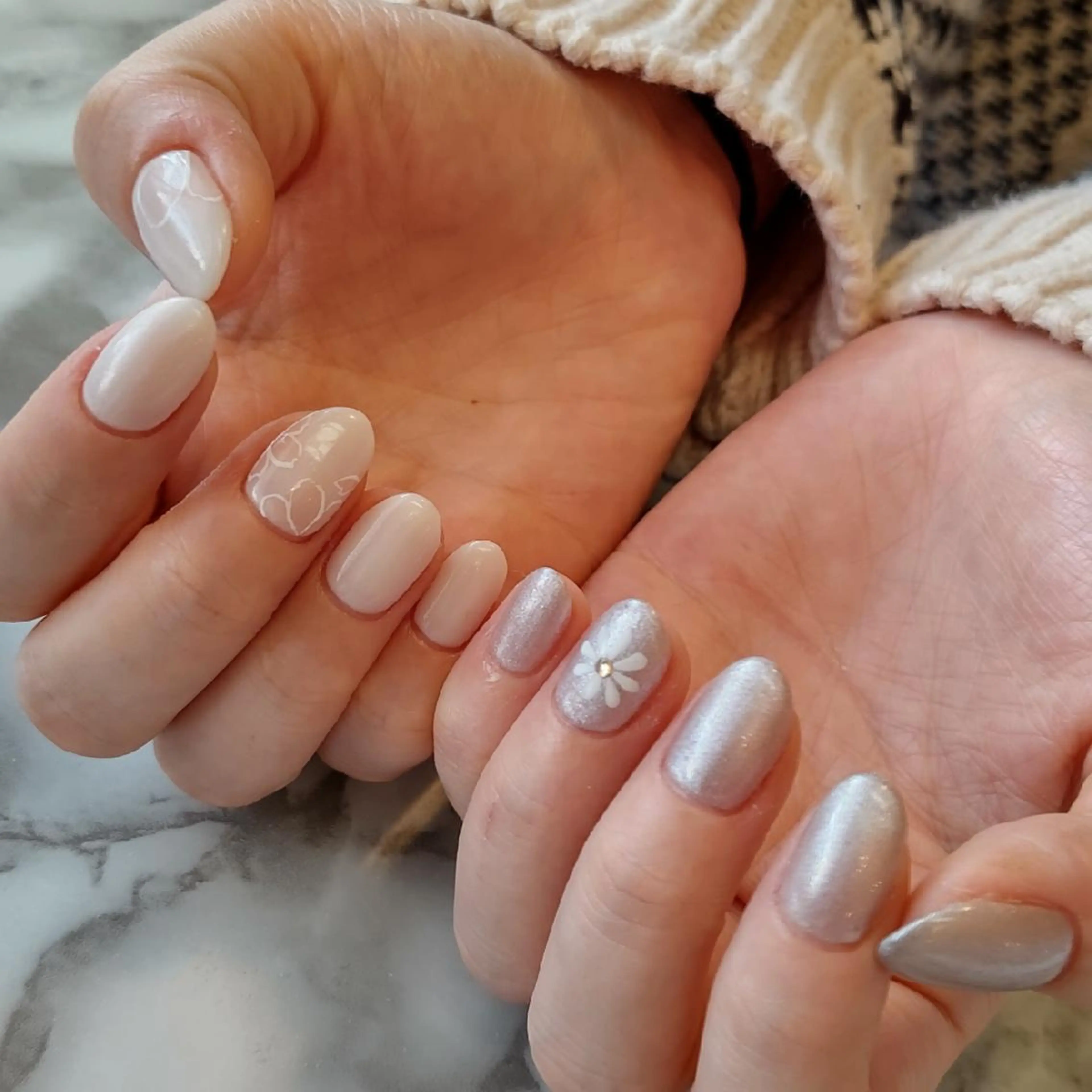 ネイル 桜ネイル ジェヌインネイル 河内のネイルデザイン