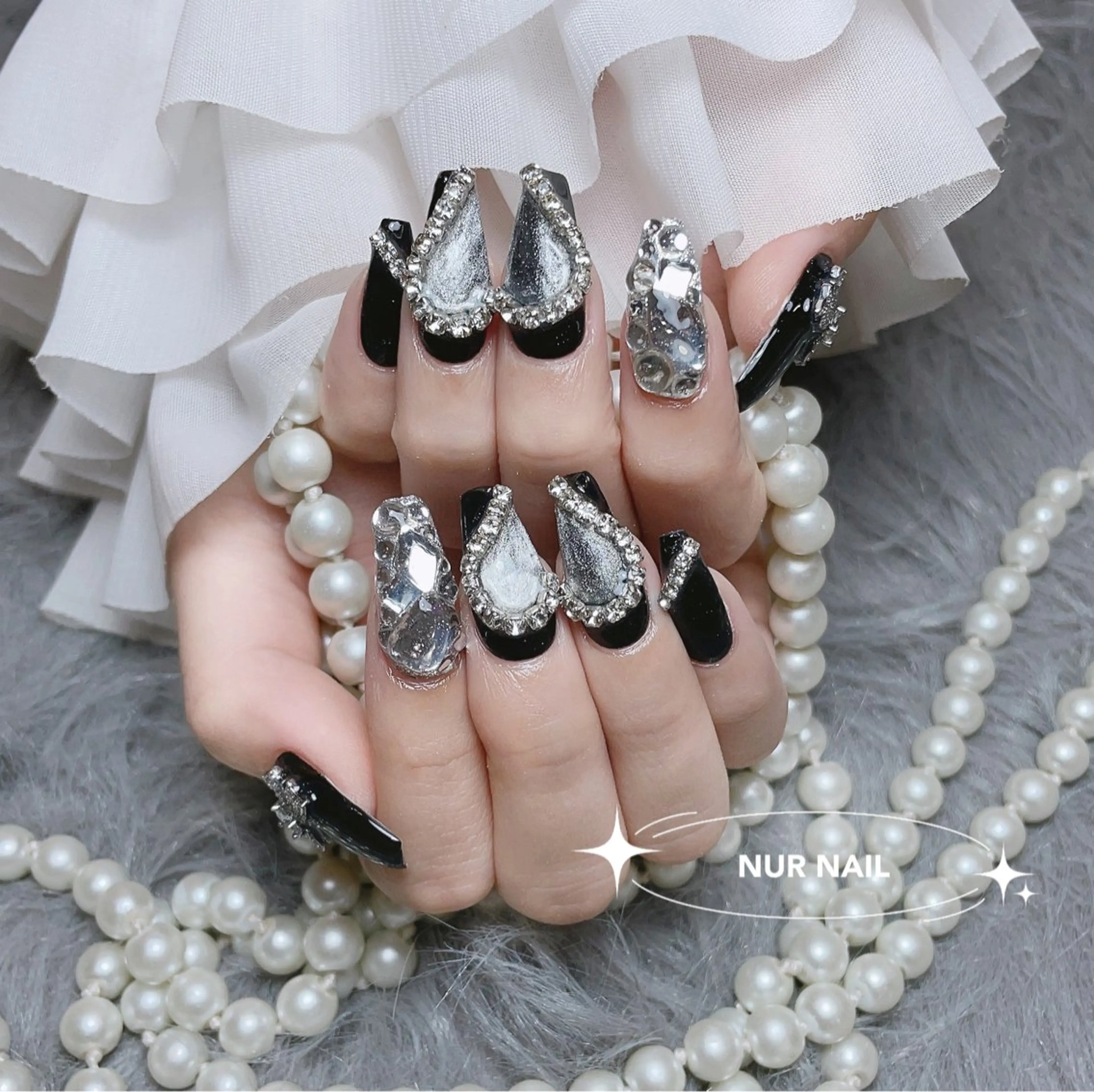 ネイル 🫧NUR NAIL✨のネイルデザイン