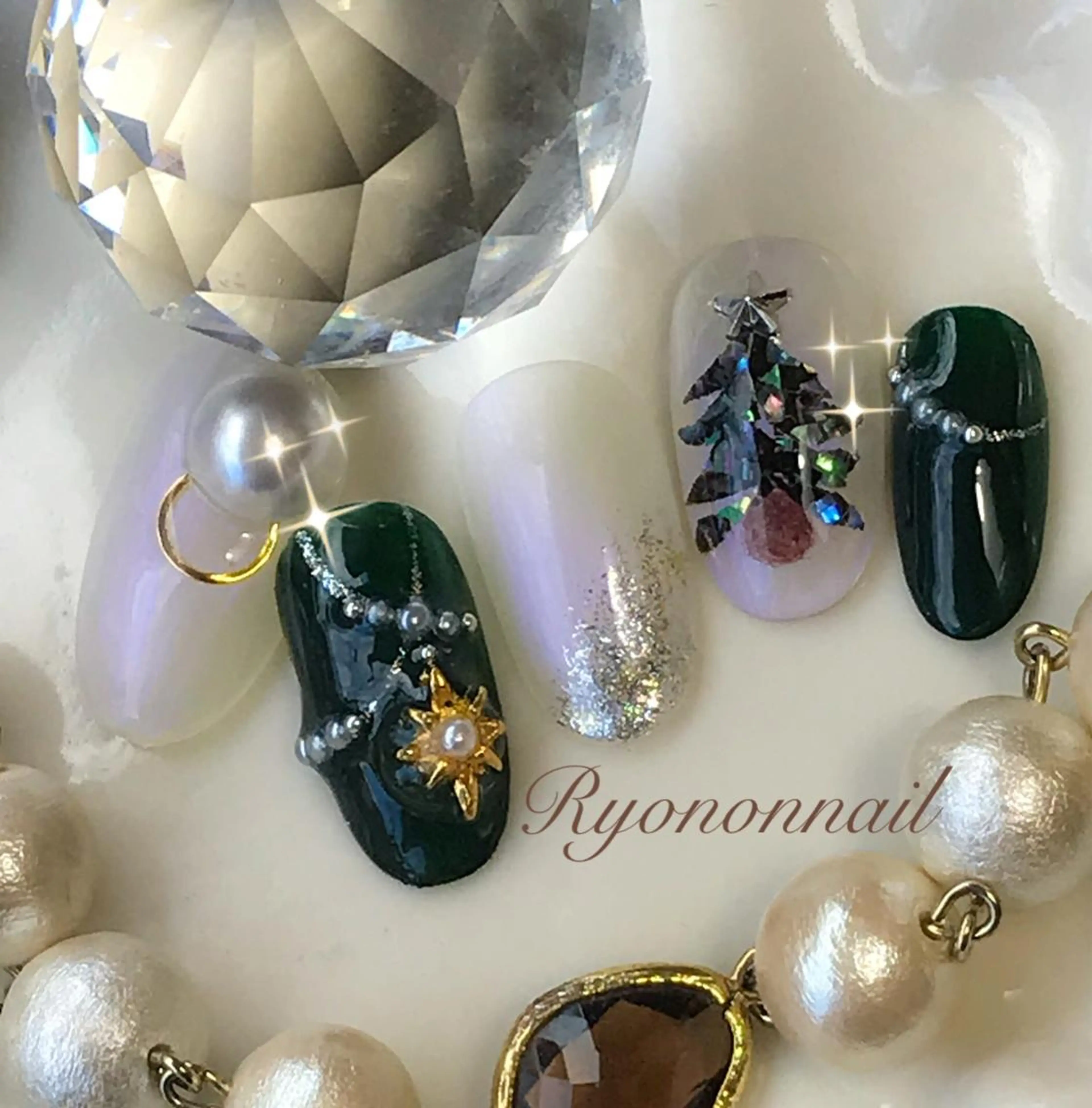 ネイル Ryononnail(リョノンネイル)所属・Ryononnail 上谷典子のネイルデザイン