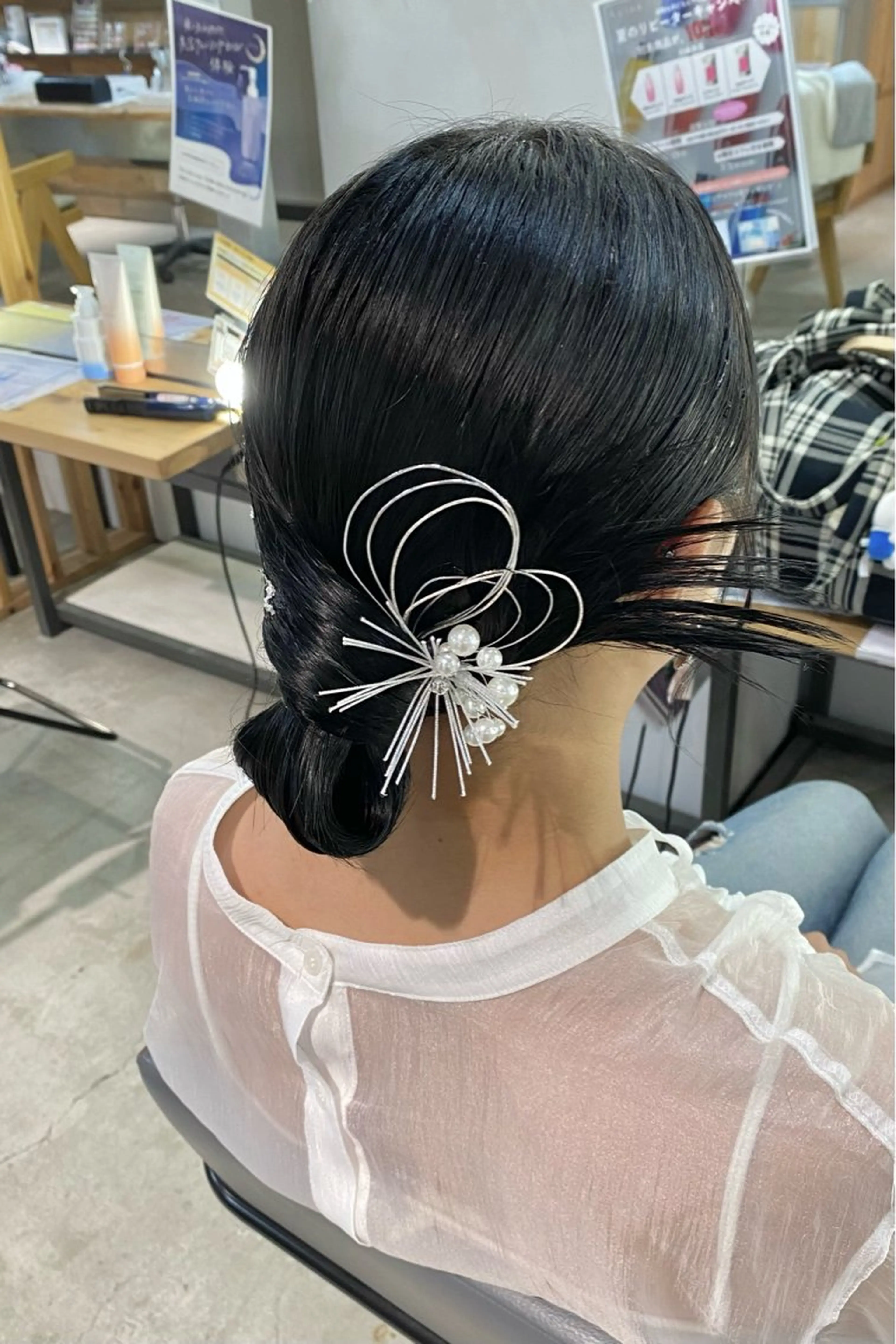 ロング ヘアアレンジ 菊地 紗矢のヘアスタイル