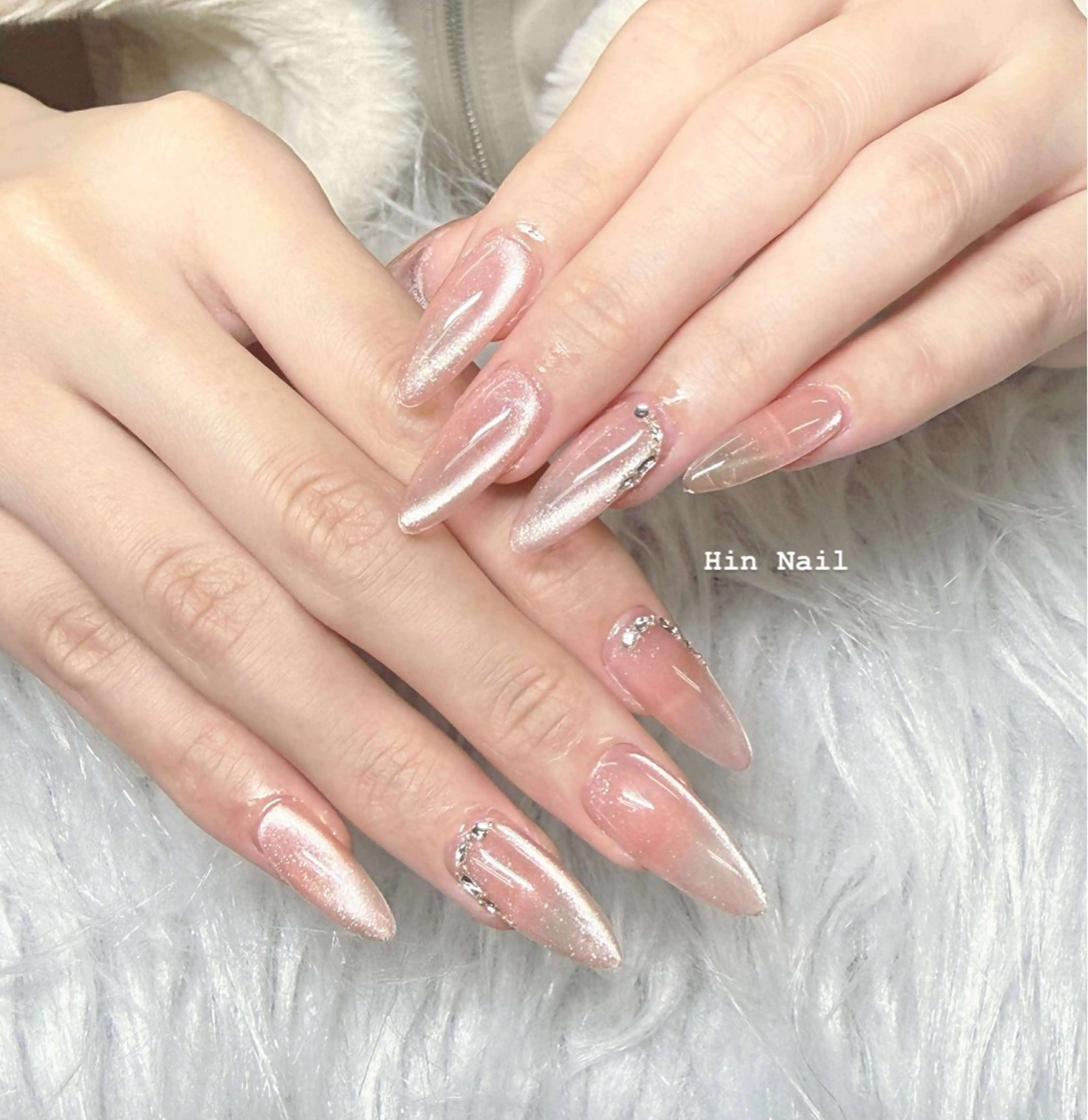 ネイル ハンドネイル HIN NAILのネイルデザイン
