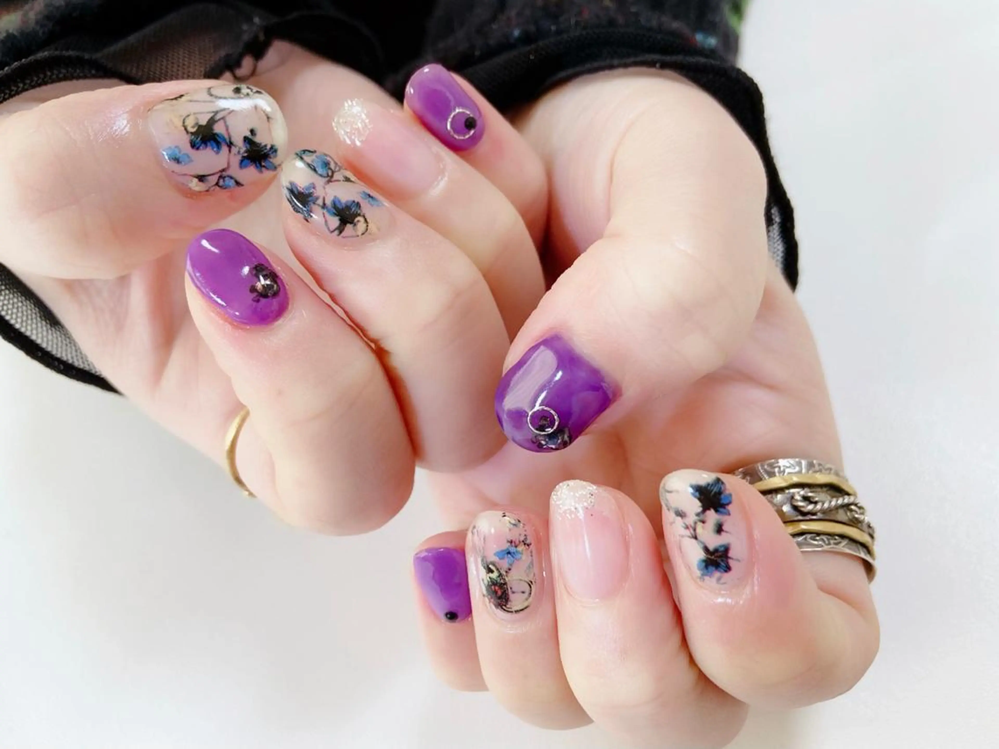 ネイル アートネイル ワンカラーネイル loop hair所属・kohatsu こはっちゃんのネイルデザイン