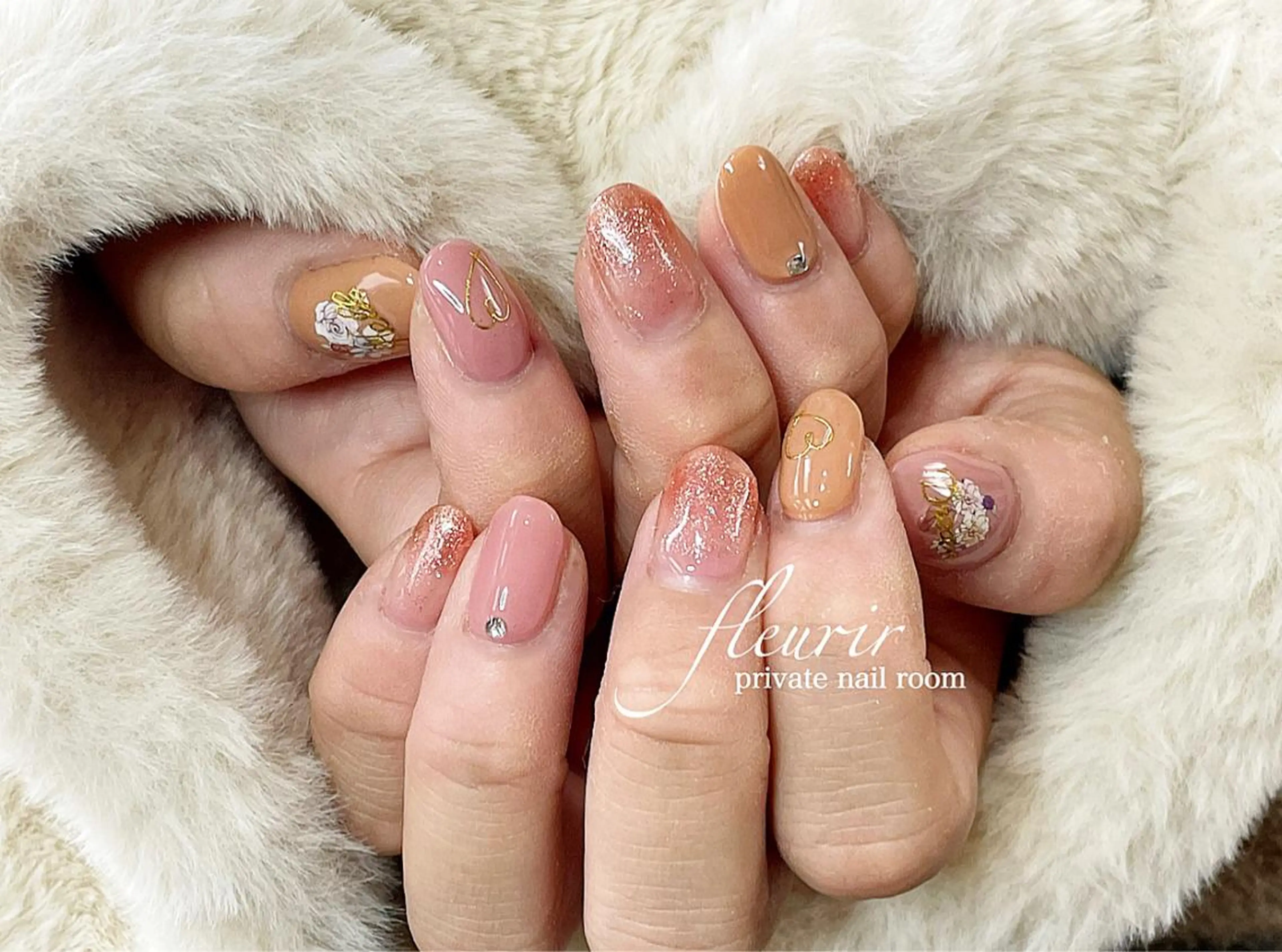 ネイル フラワーネイル グラデーション ラメ(グリッター) ピンク 春ネイル フルリール 【プライベートサロンのネイルデザイン