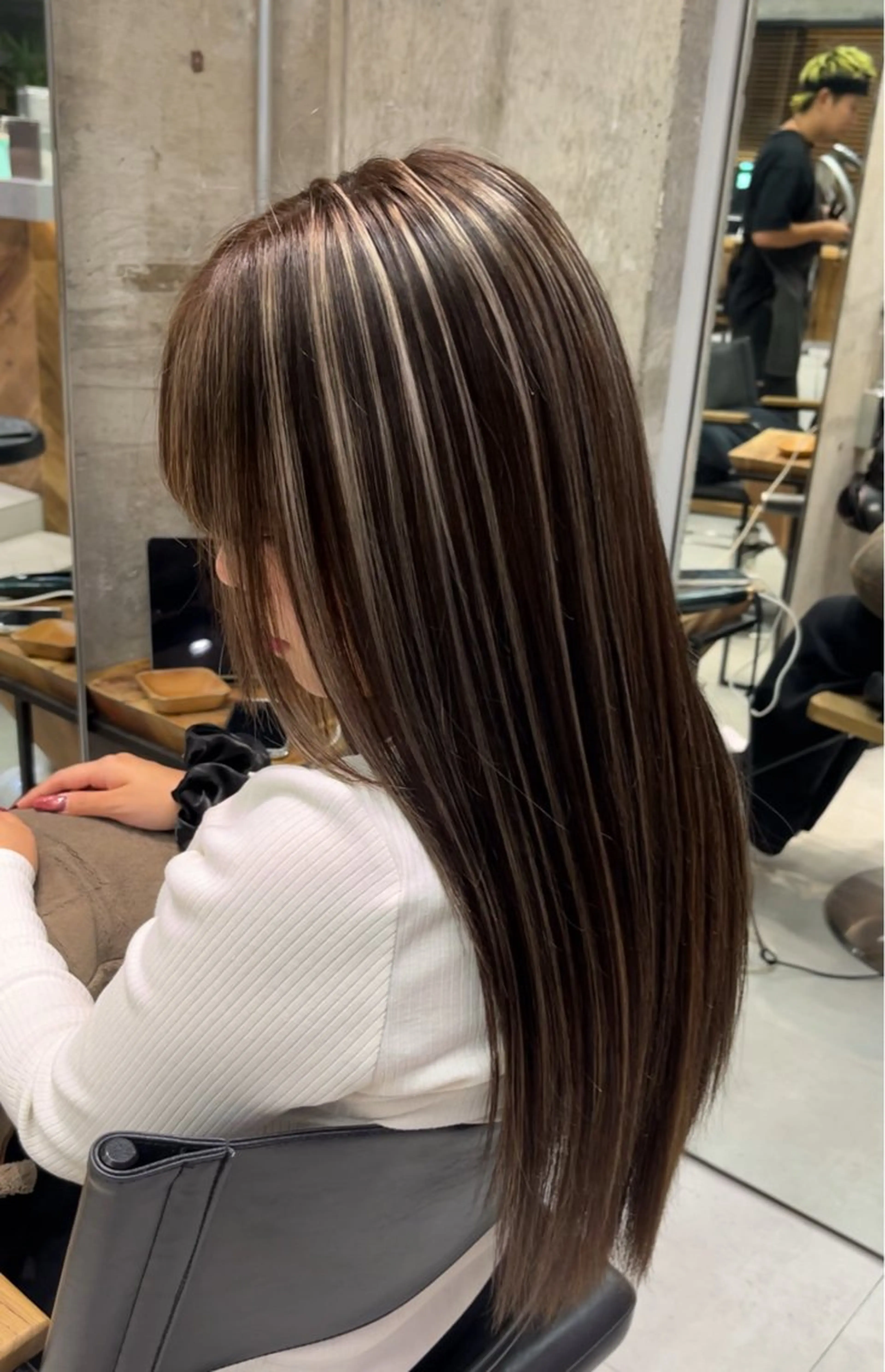 ロング ヘアカラー 🌊ハイライト Rizu🌊のヘアスタイル