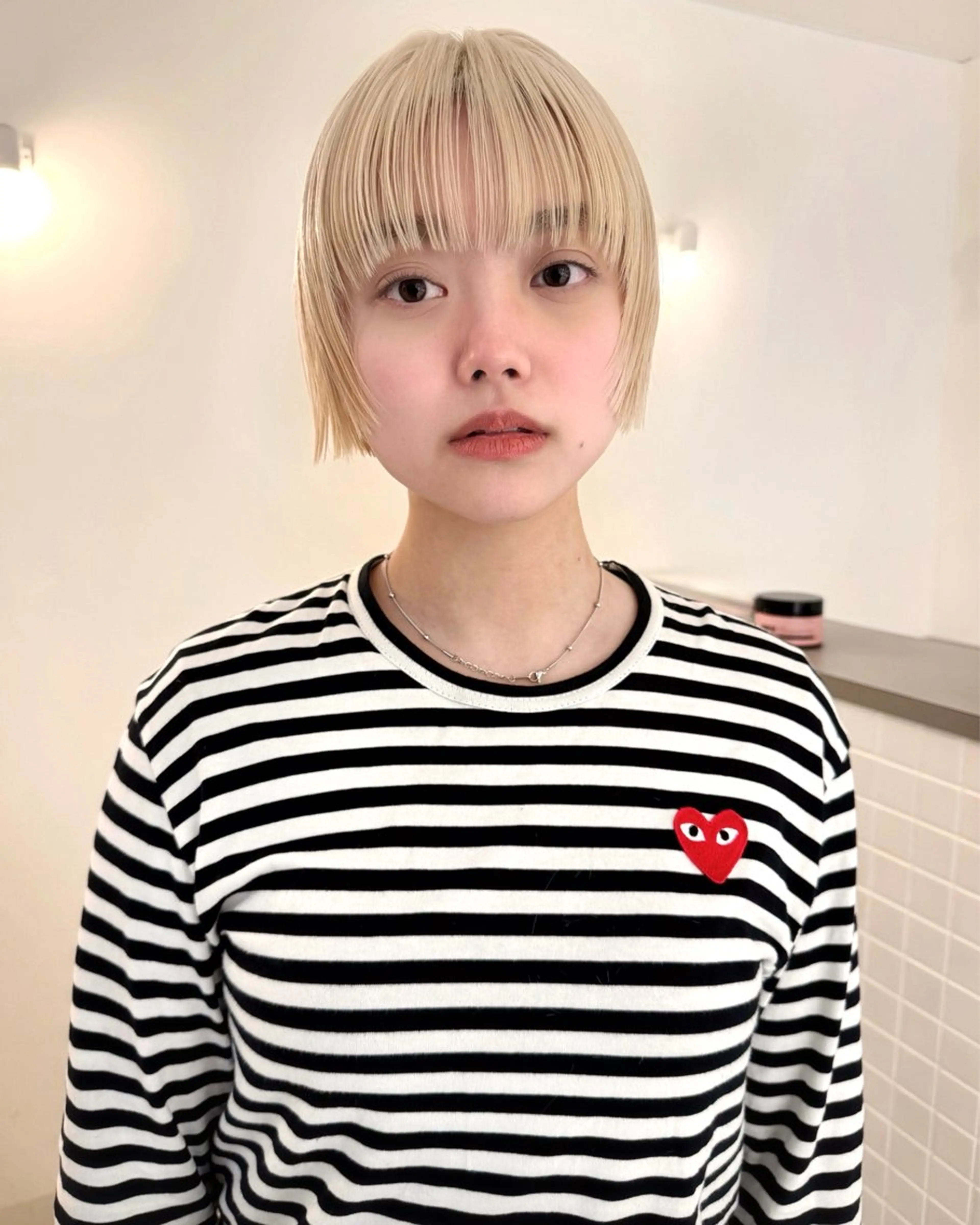 ショート カラー ブロンド ホワイトブロンド カット ヘアカラー トリートメント デザイン/レイヤー Kaito🐩/栄のヘアスタイル