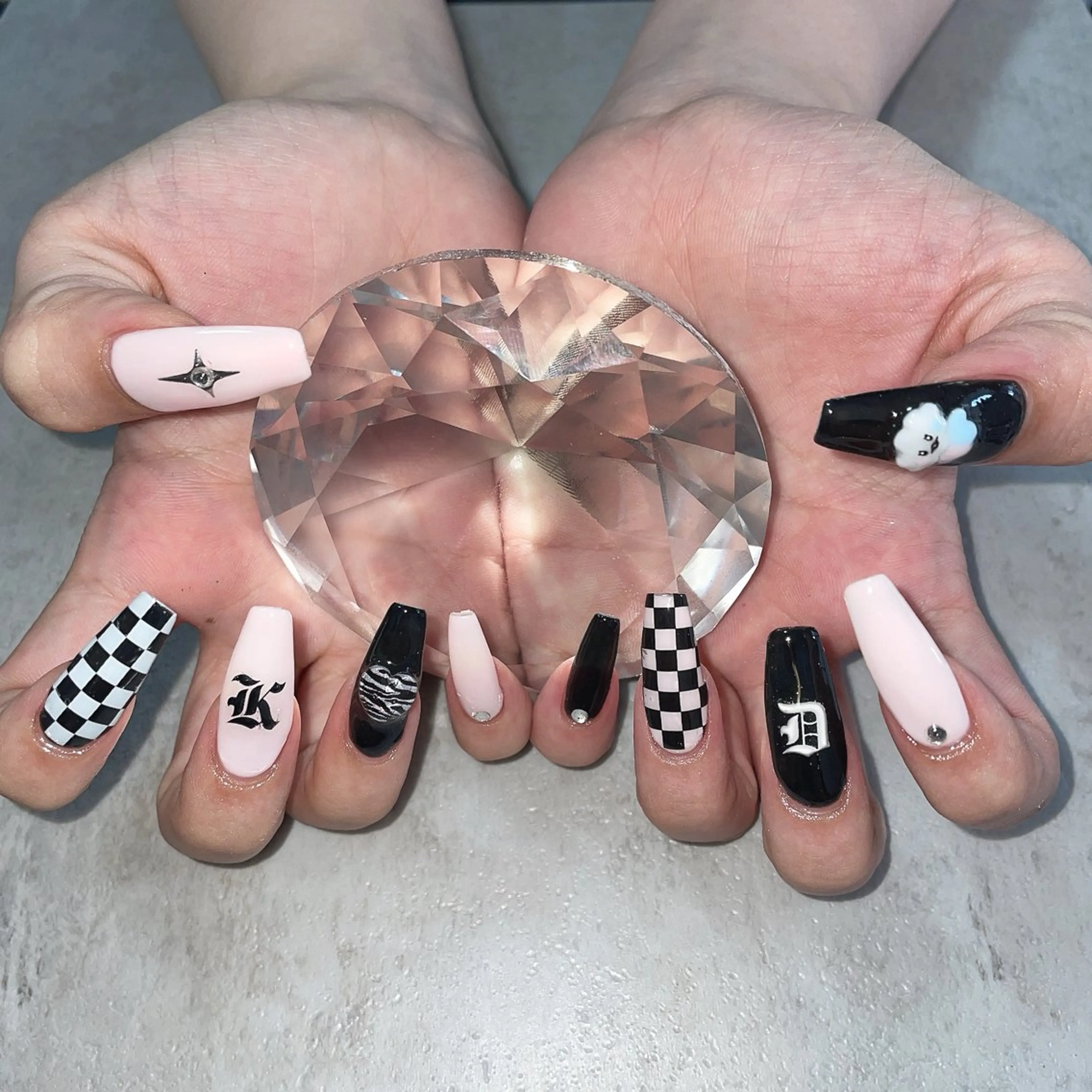 ネイル shino .のネイルデザイン