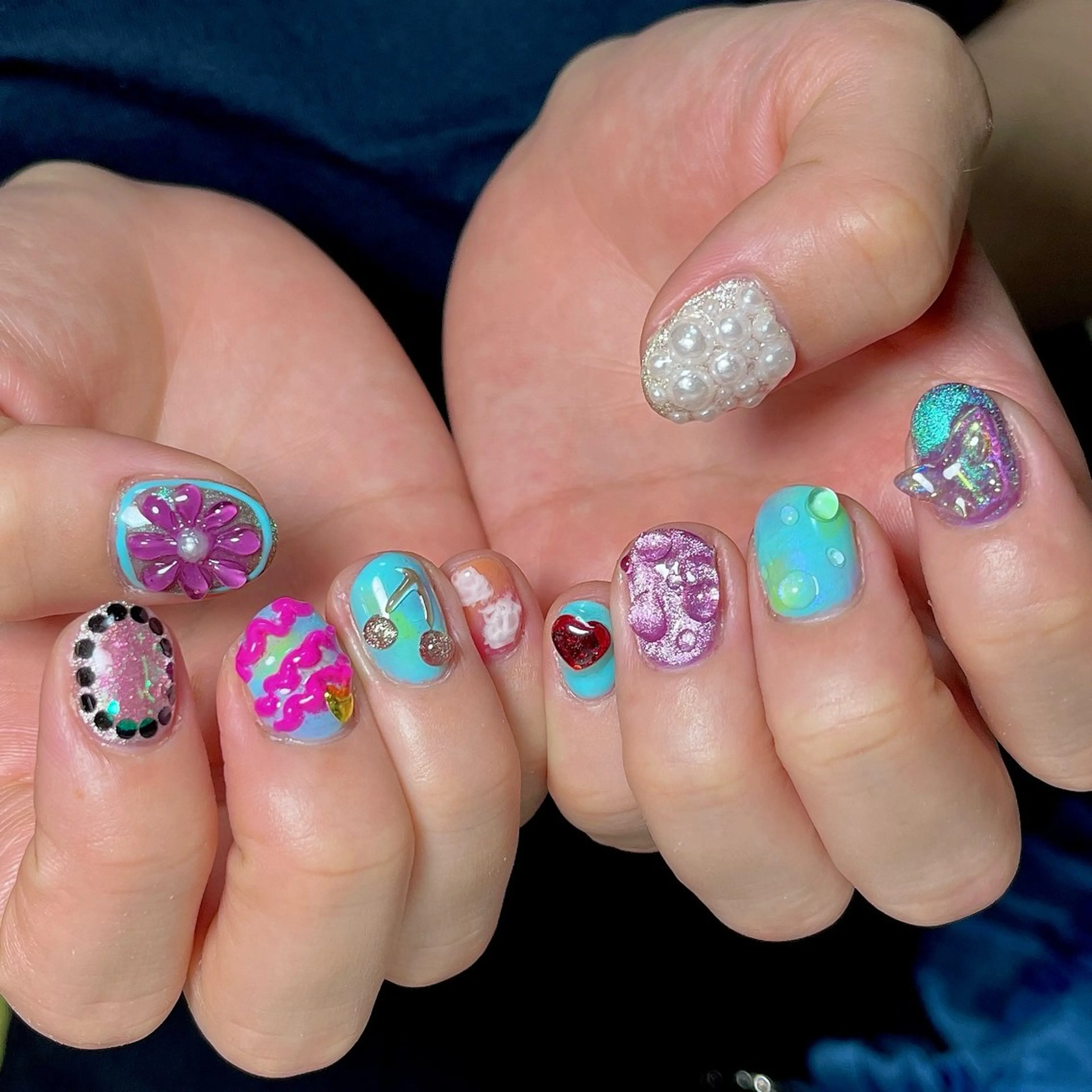 ネイル 韓国ネイル ラメ(グリッター) 持ち込み ハンドネイル 🐕‍🦺Yappy 💗A-tanのネイルデザイン