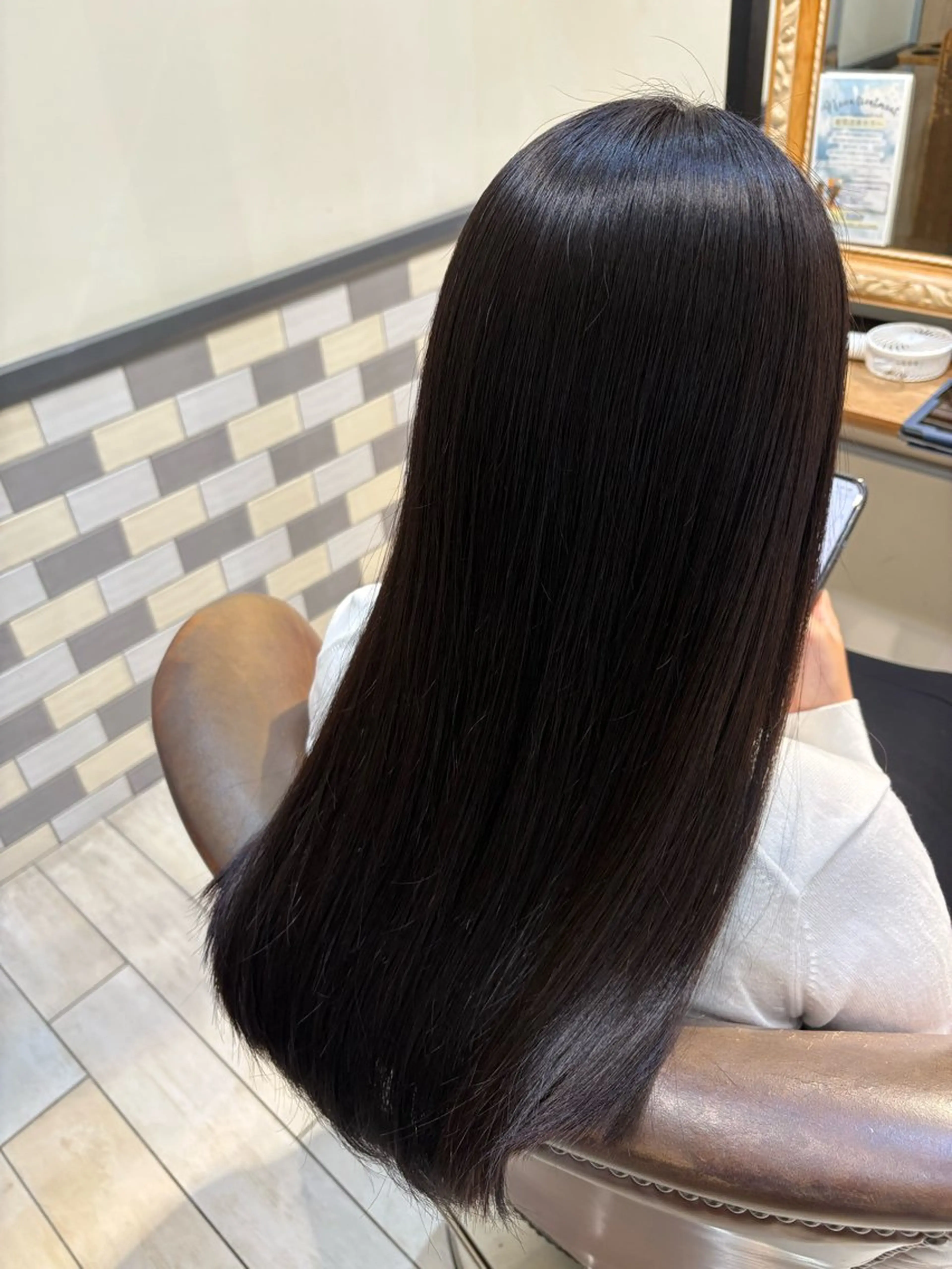 ワンカラー(ブリーチなし)+Nina ramerame treatment🎶の写真