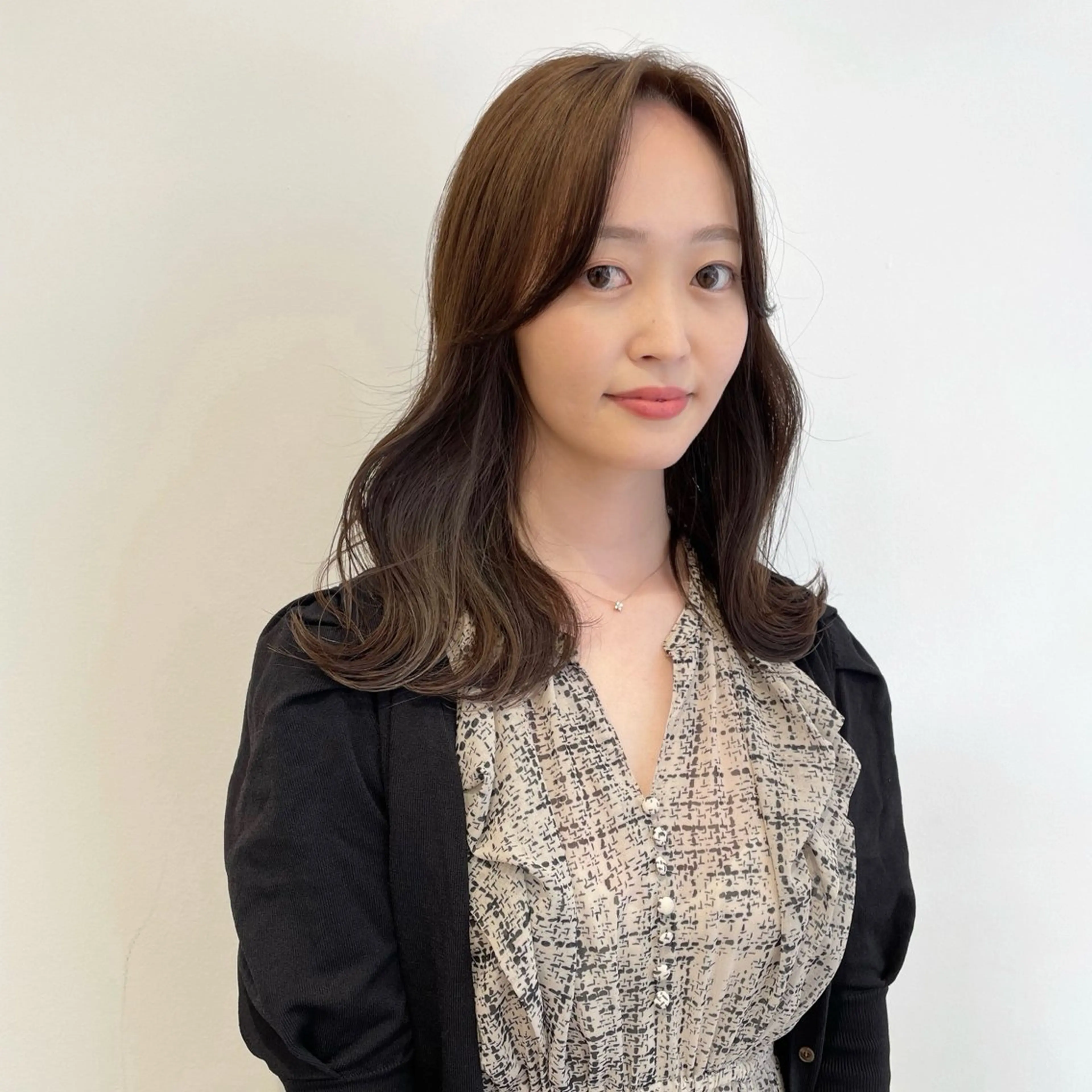 ロング カラー ベージュカラー グレージュ オリーブベージュ オリーブグレージュ オリーブグレー カット ヘアカラー トリートメント 堀江将太朗/恵比寿/ メンズカットのヘアスタイル