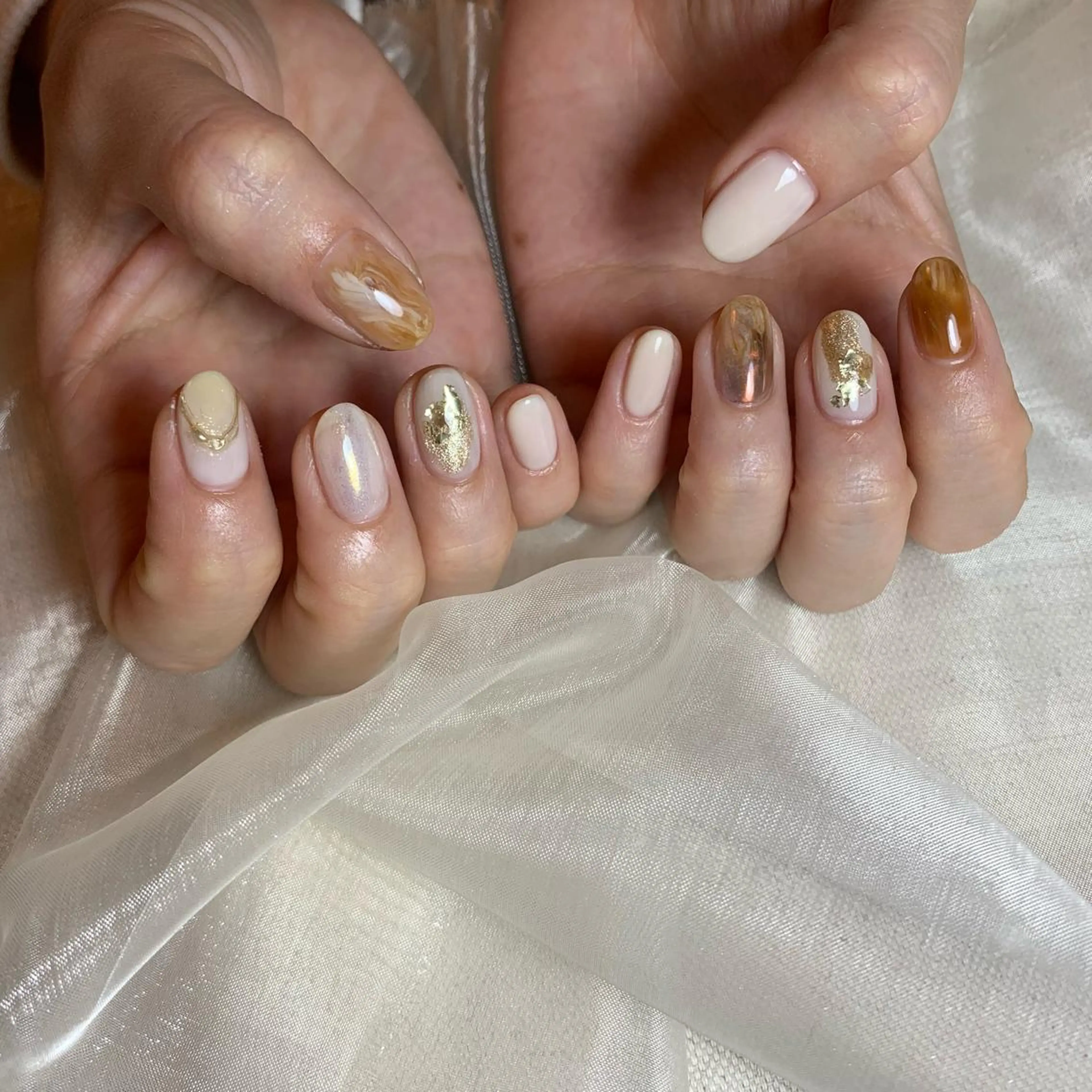 ネイル ハンドネイル repos~ルポ~所属・里見 麗のネイルデザイン