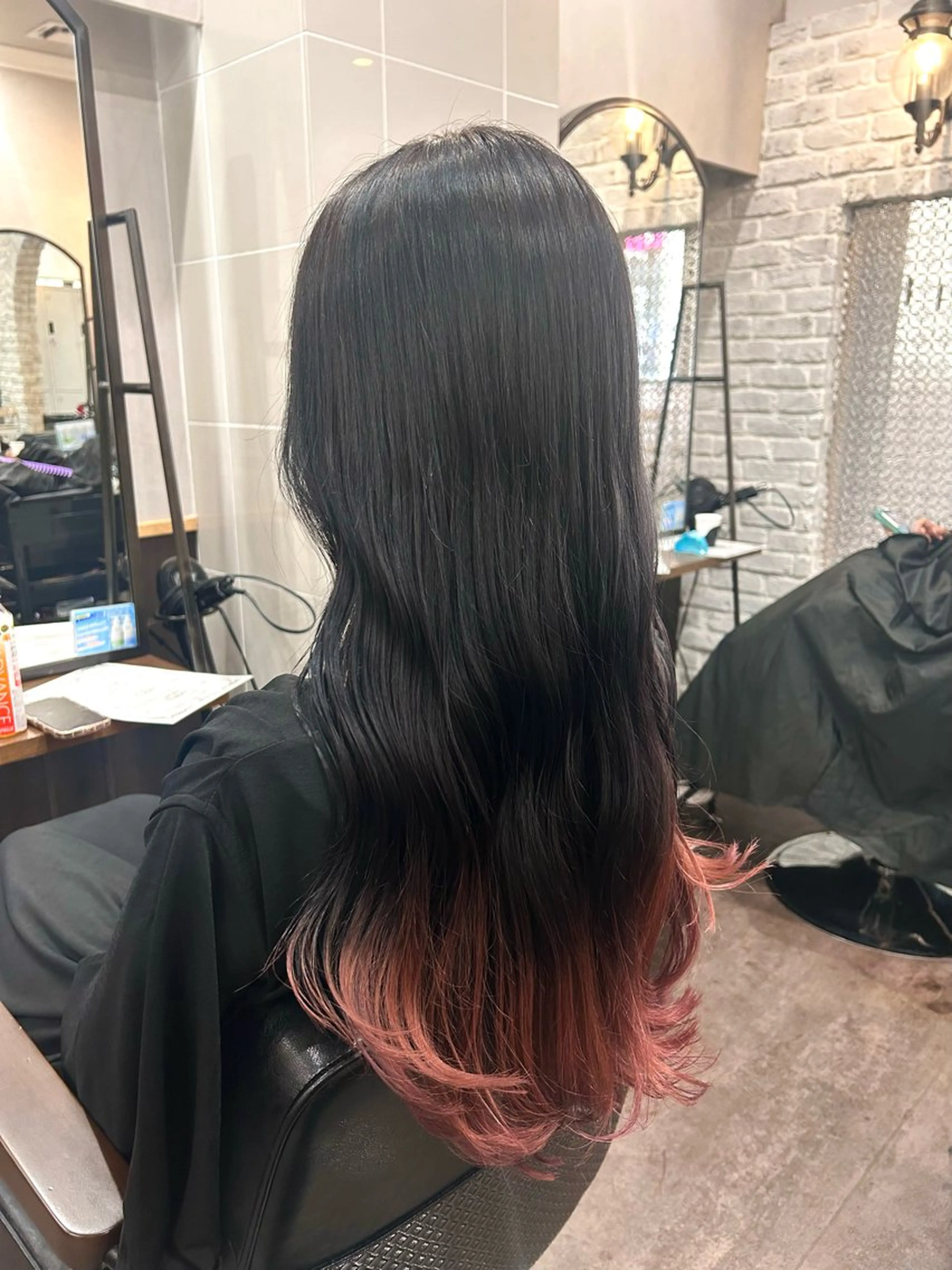 ロング カラー ヘアカラー トリートメント 🦄🩵YUNA 🩵🦄のヘアスタイル