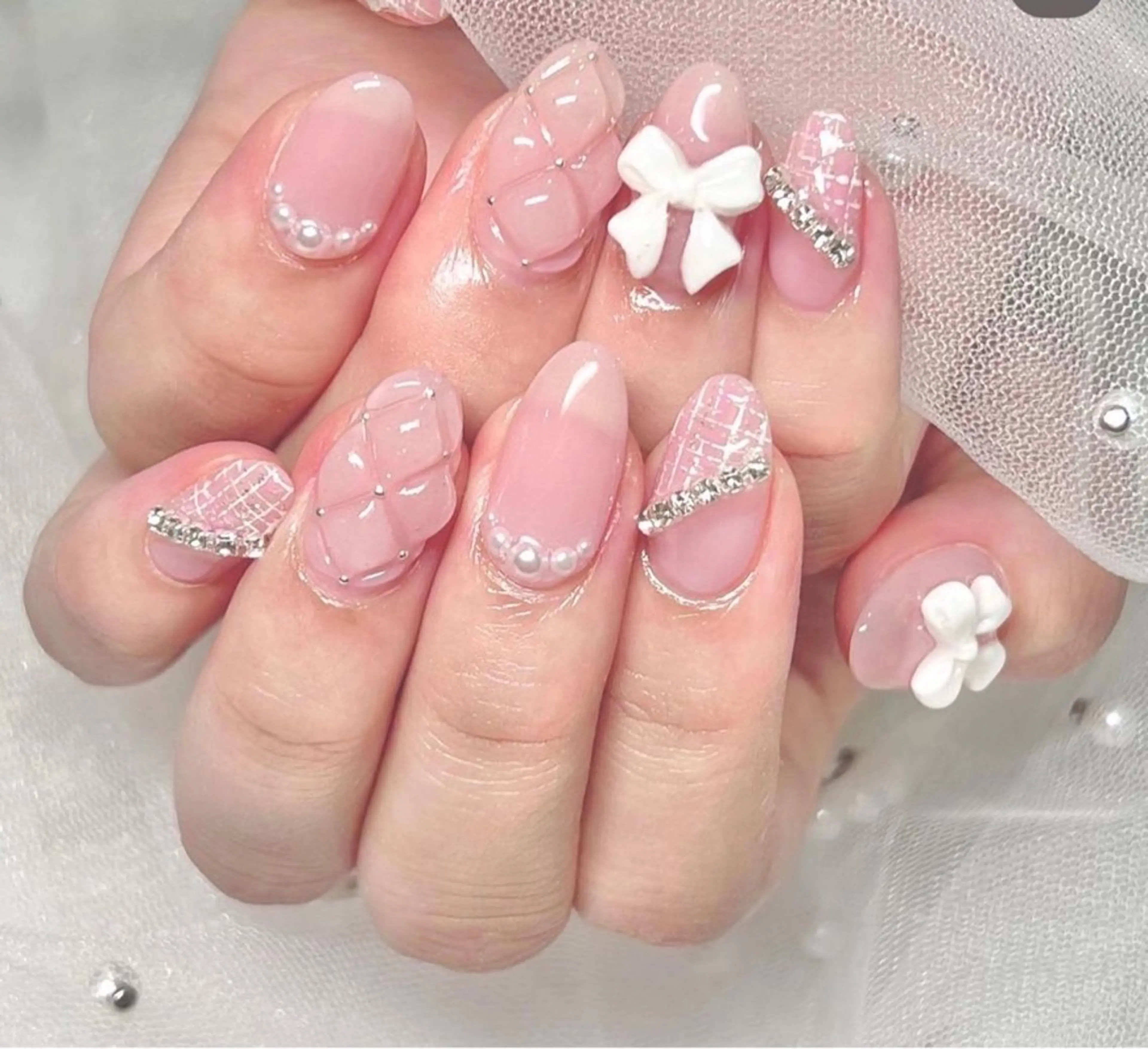 ネイル エルバイノリコ 岩崎のネイルデザイン