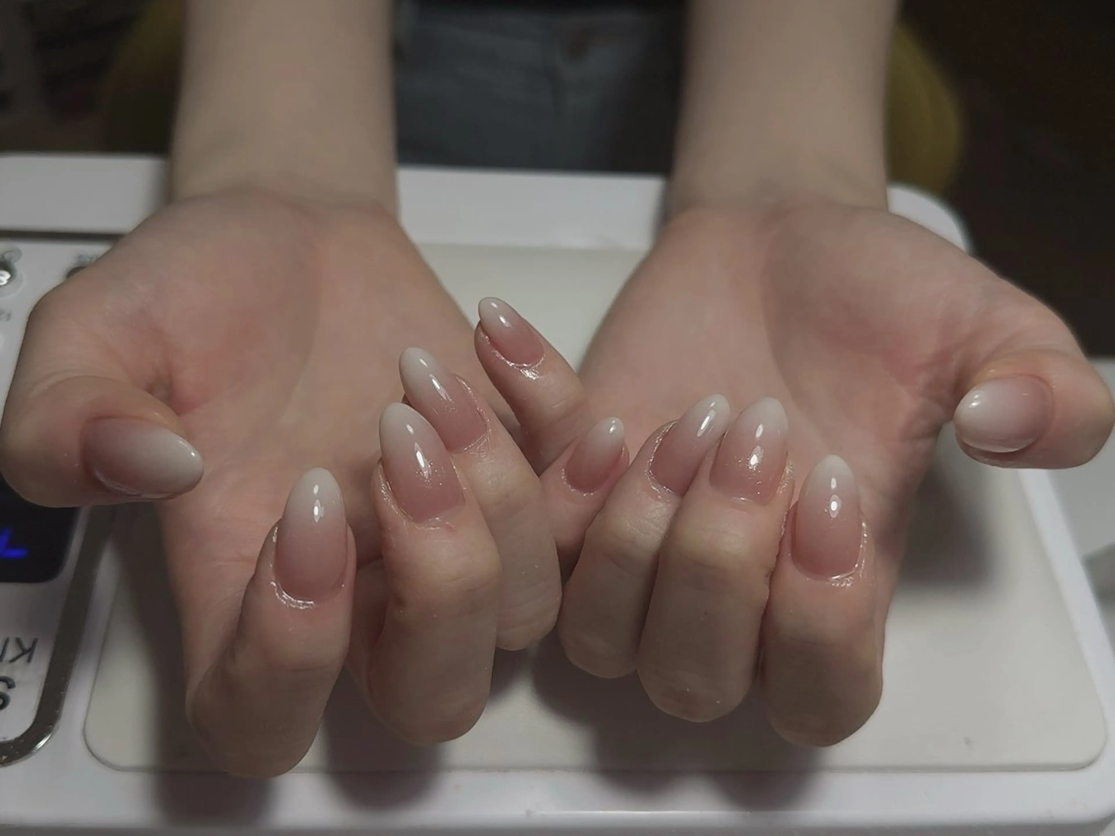 ネイル ハンドネイル NAIL CIRCLESのネイルデザイン