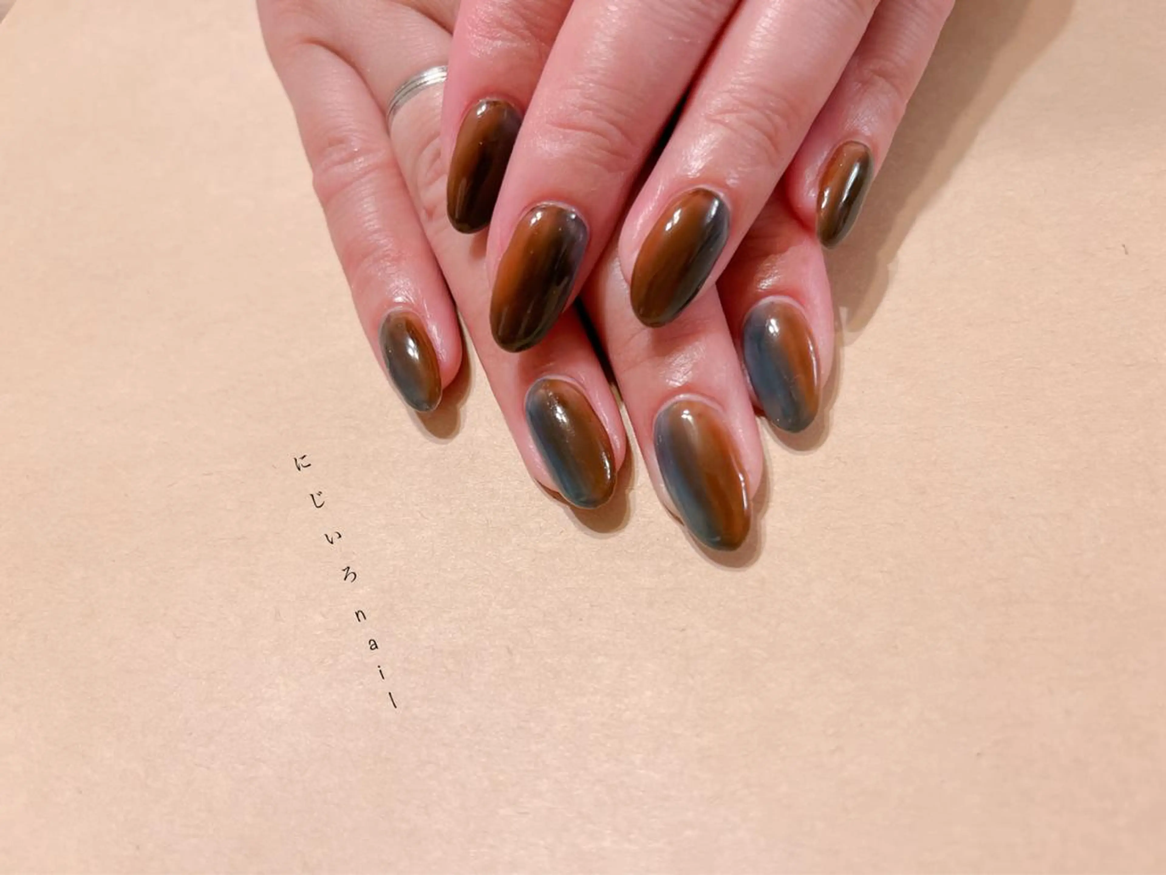 ネイル にじいろ nailのネイルデザイン