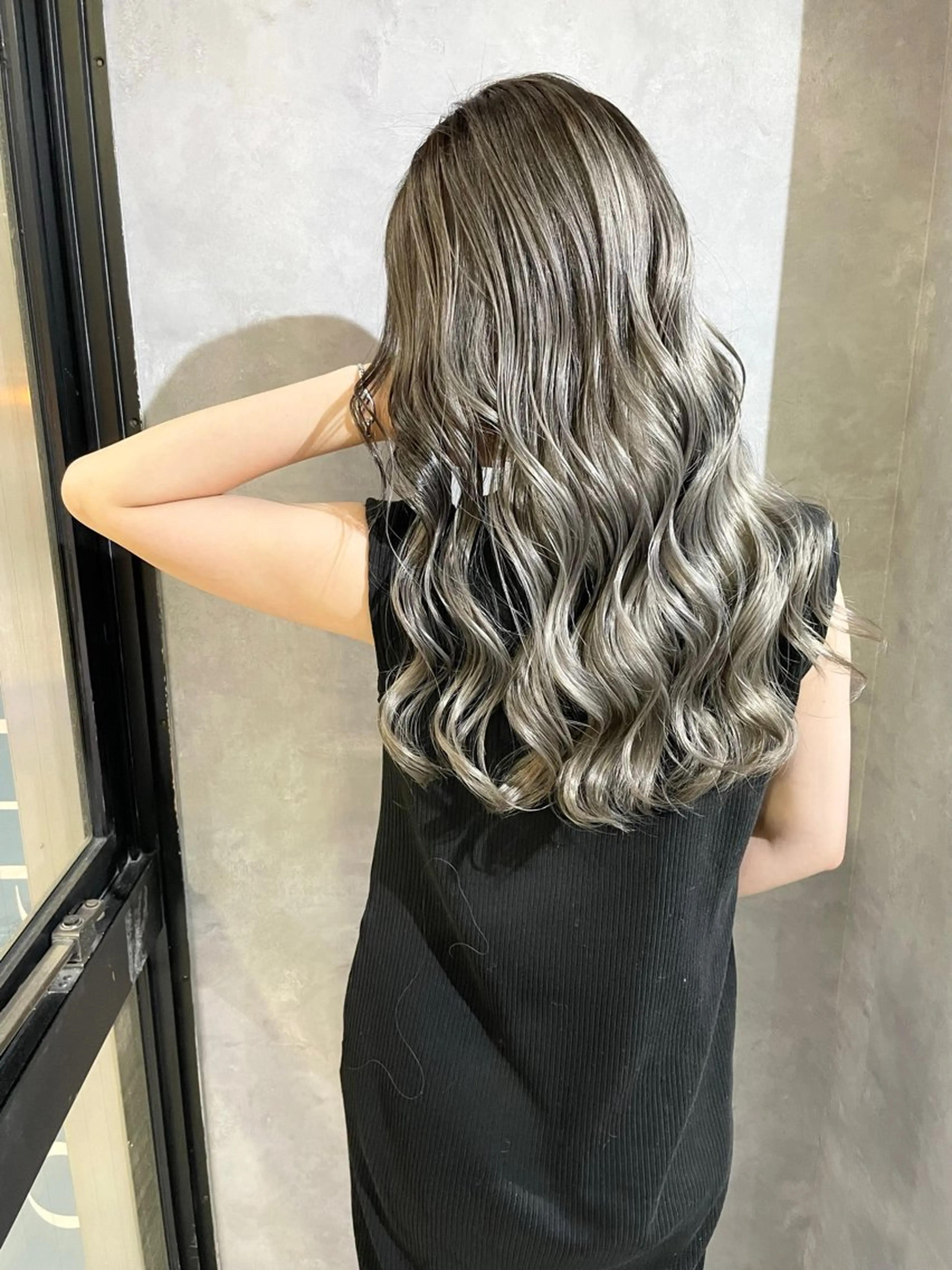 ロング ミストバング ハイライト 髪質改善 ヨシンモリ 韓国風ヘア HAIR SMILE COEURのヘアスタイル