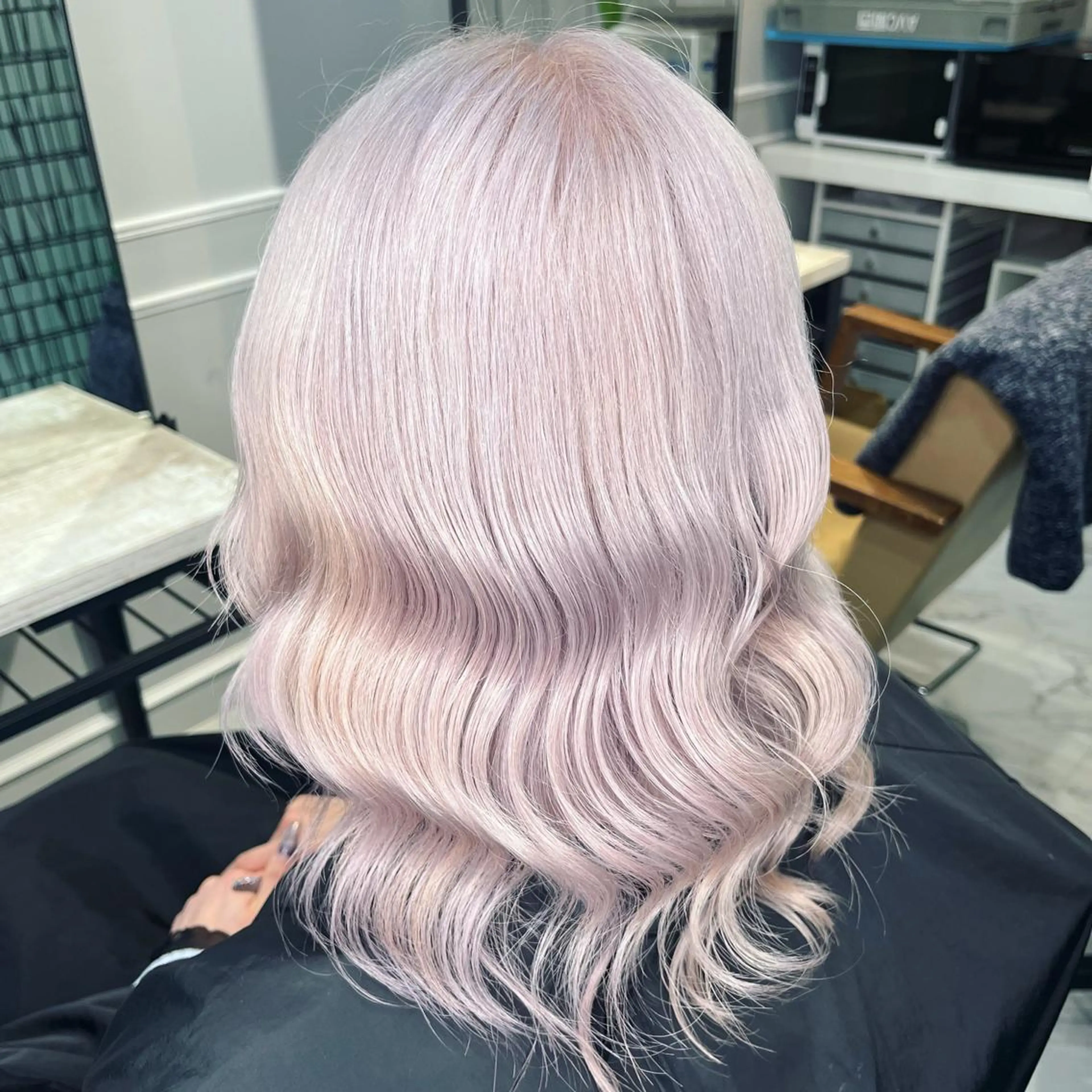 ロング 🌈カラー特化 ハイトーンけいと🌈のヘアスタイル