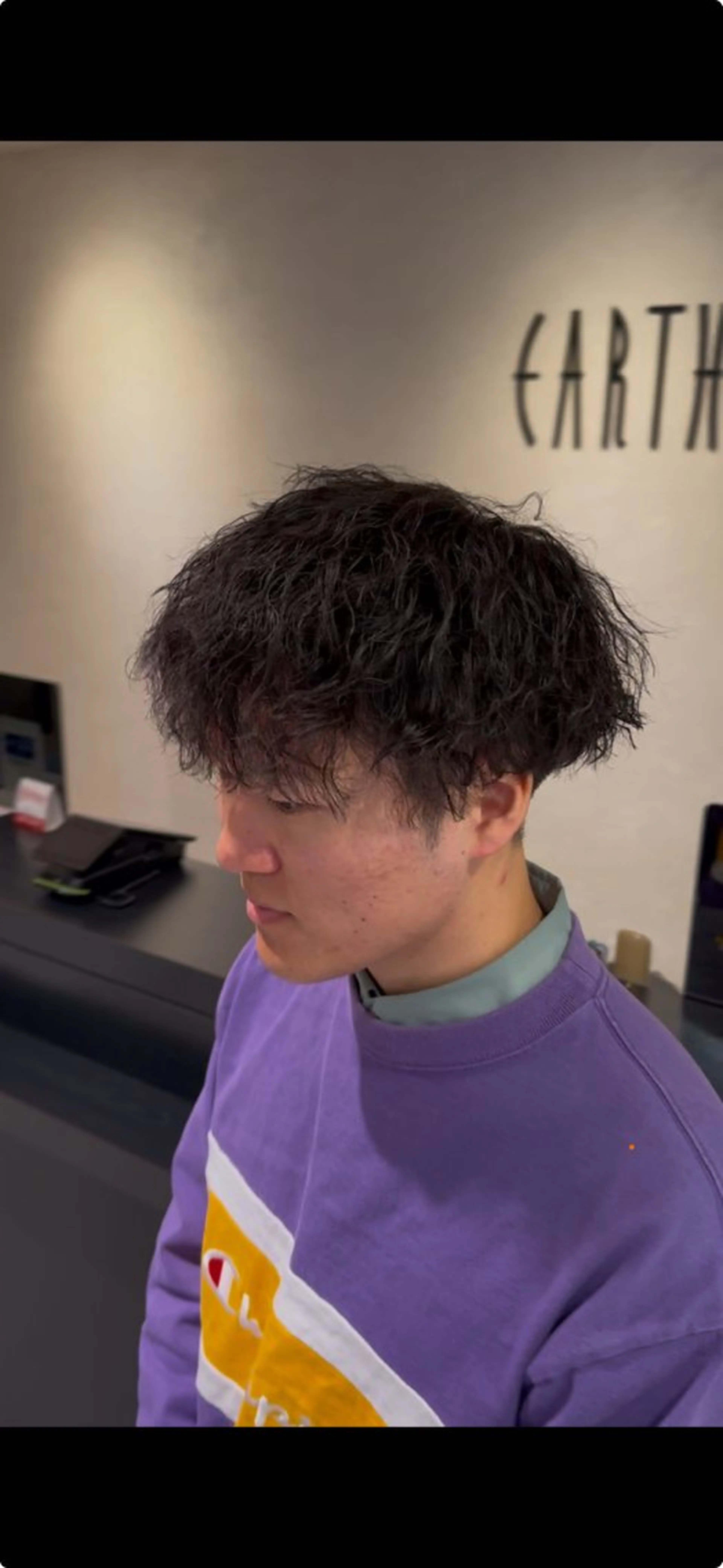 パーマ メンズ 花野 郁登のヘアスタイル