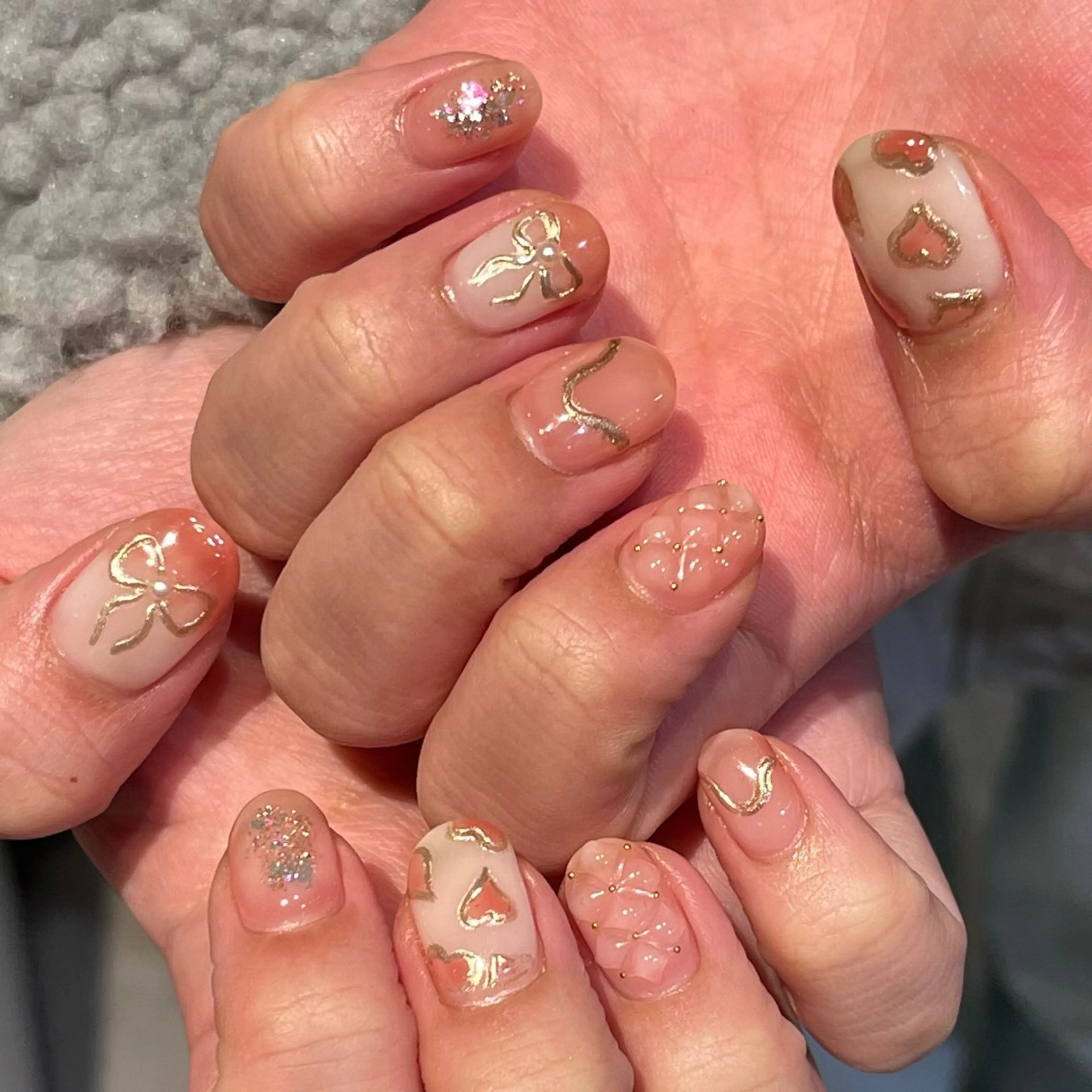 ネイル オタク美容師🛍/ 酸性ストレート/艶髪のヘアスタイル