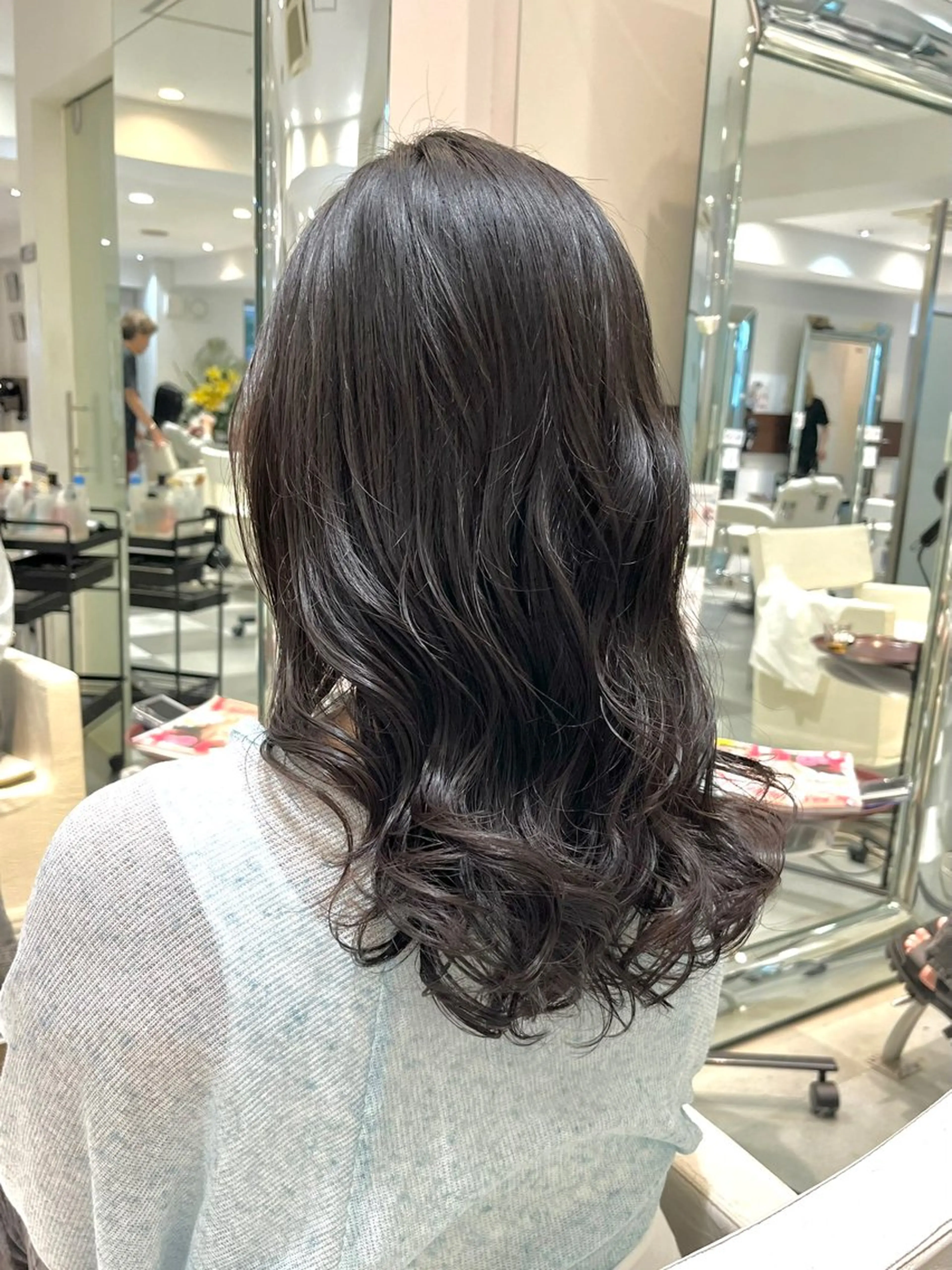 ロング パーマ ロング デジタルパーマ カット パーマ トリートメント コテ巻き風パーマ 藤澤　知彌のヘアスタイル