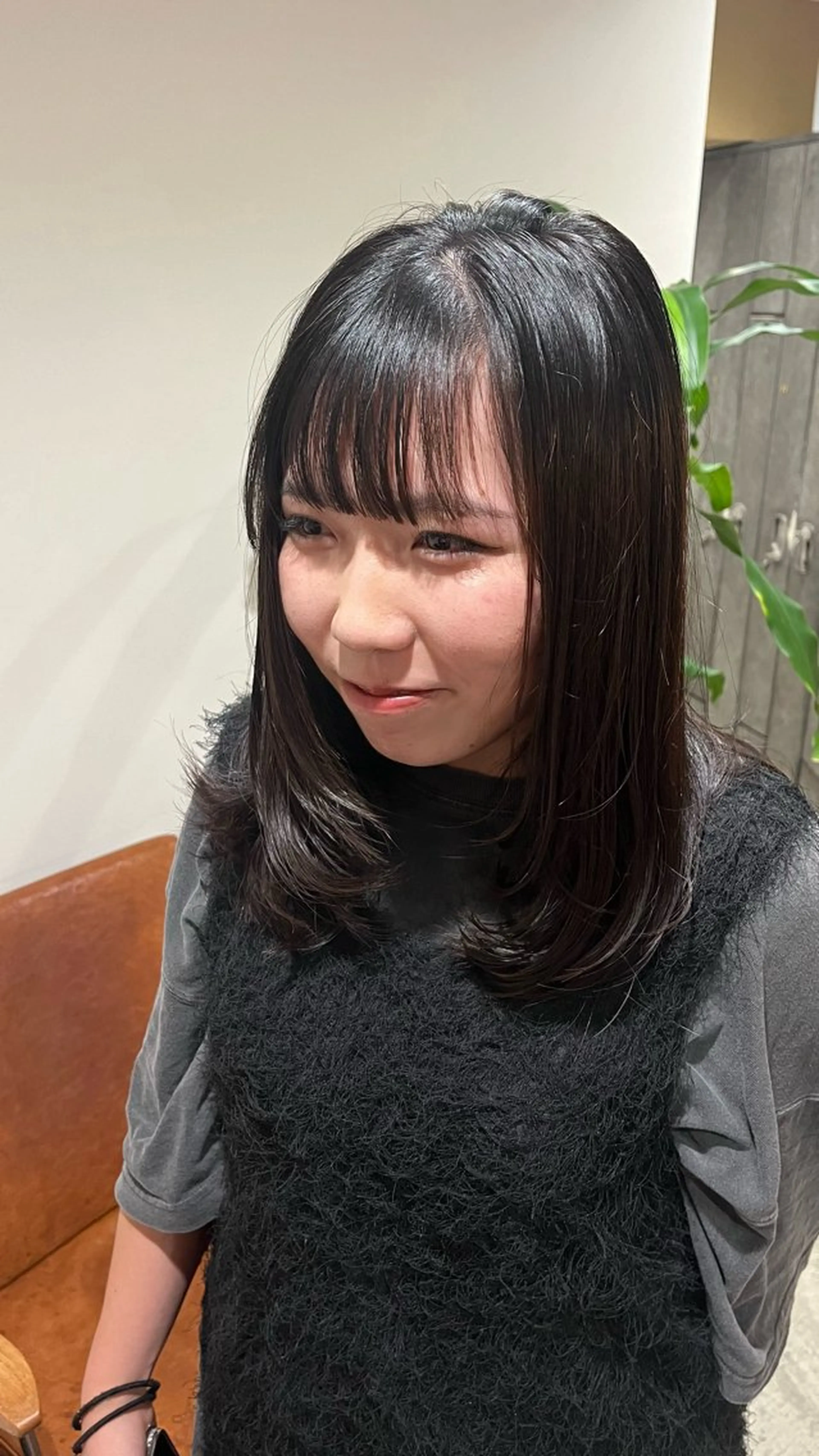 ミディアム 顔まわりレイヤー 顔周りカット レイヤーカット 梅田美容室/カット /Maoのヘアスタイル