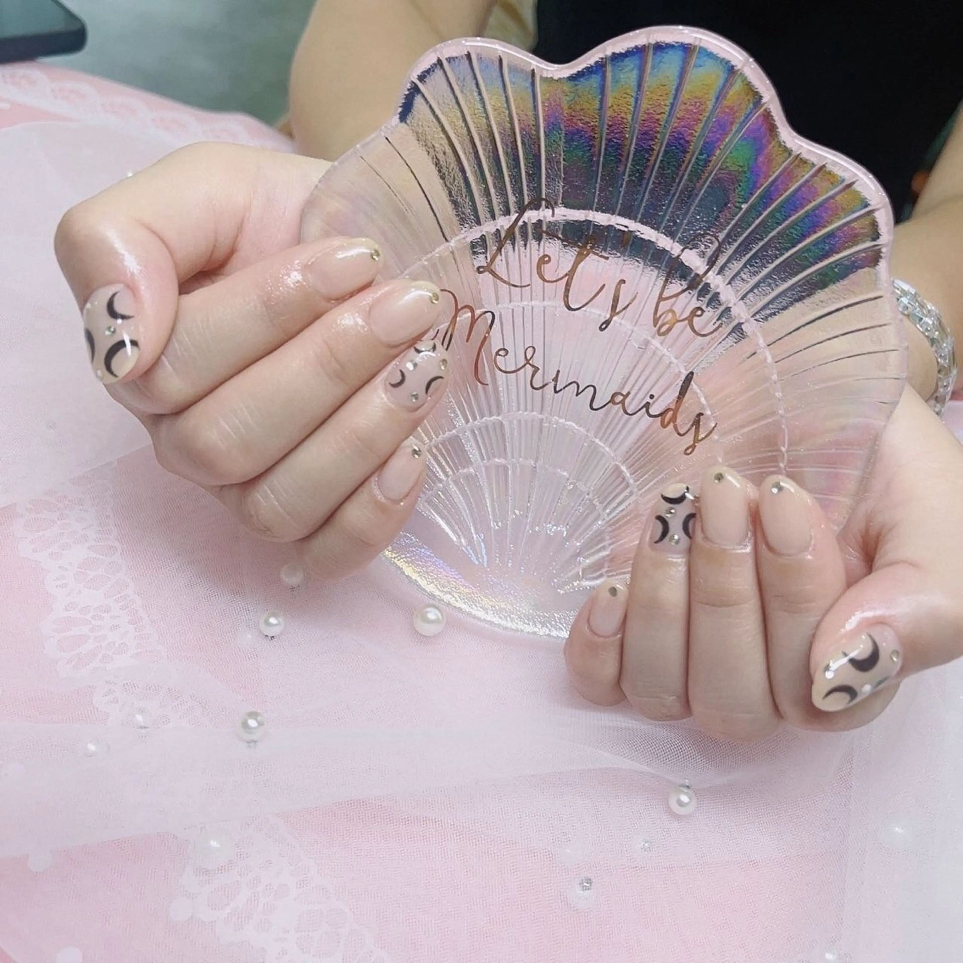 ネイル ハンドネイル yiyi ネイルサロンのネイルデザイン