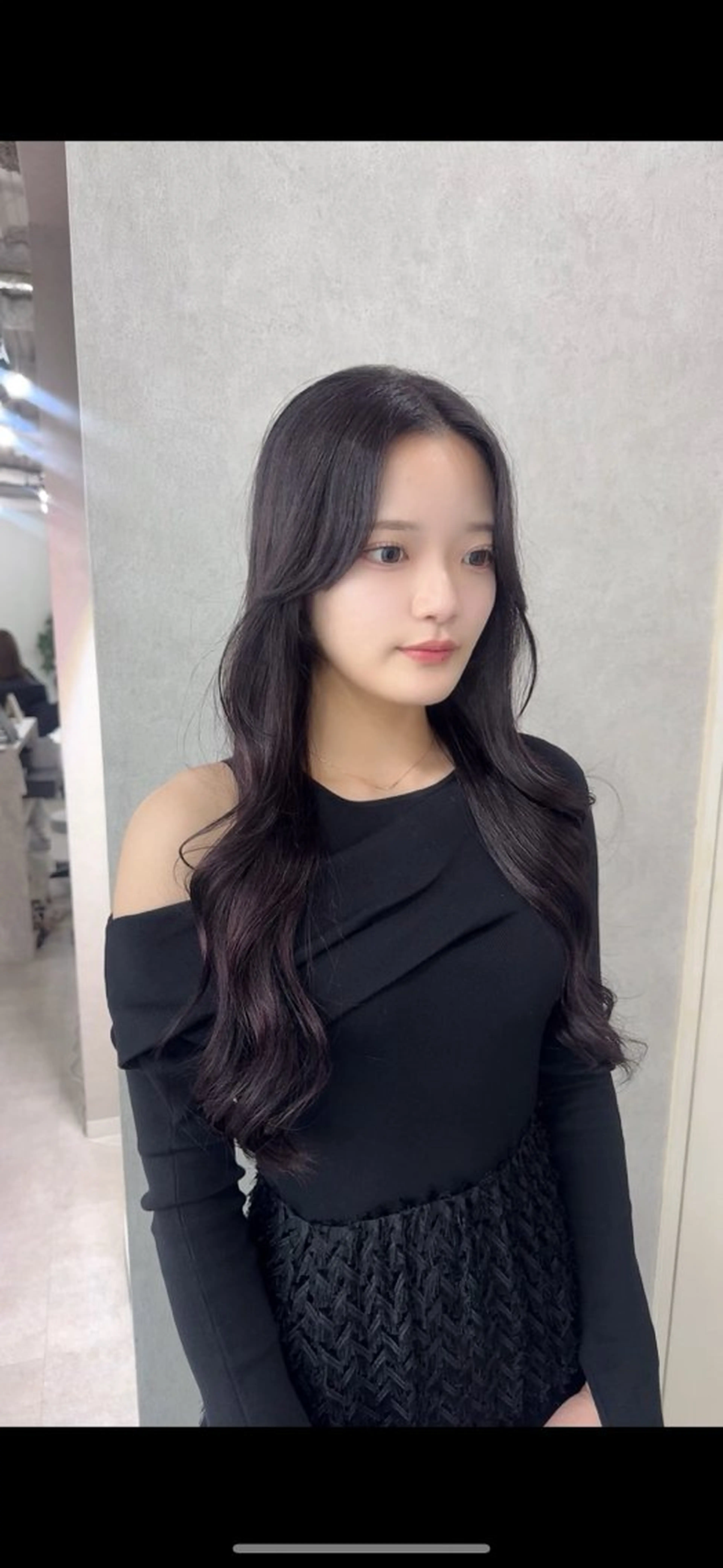 ロング カラー アッシュ アッシュブラウン ベージュカラー 黒髪 ブリーチ 赤み無し柔らかカラー 【梅田】madokaのヘアスタイル