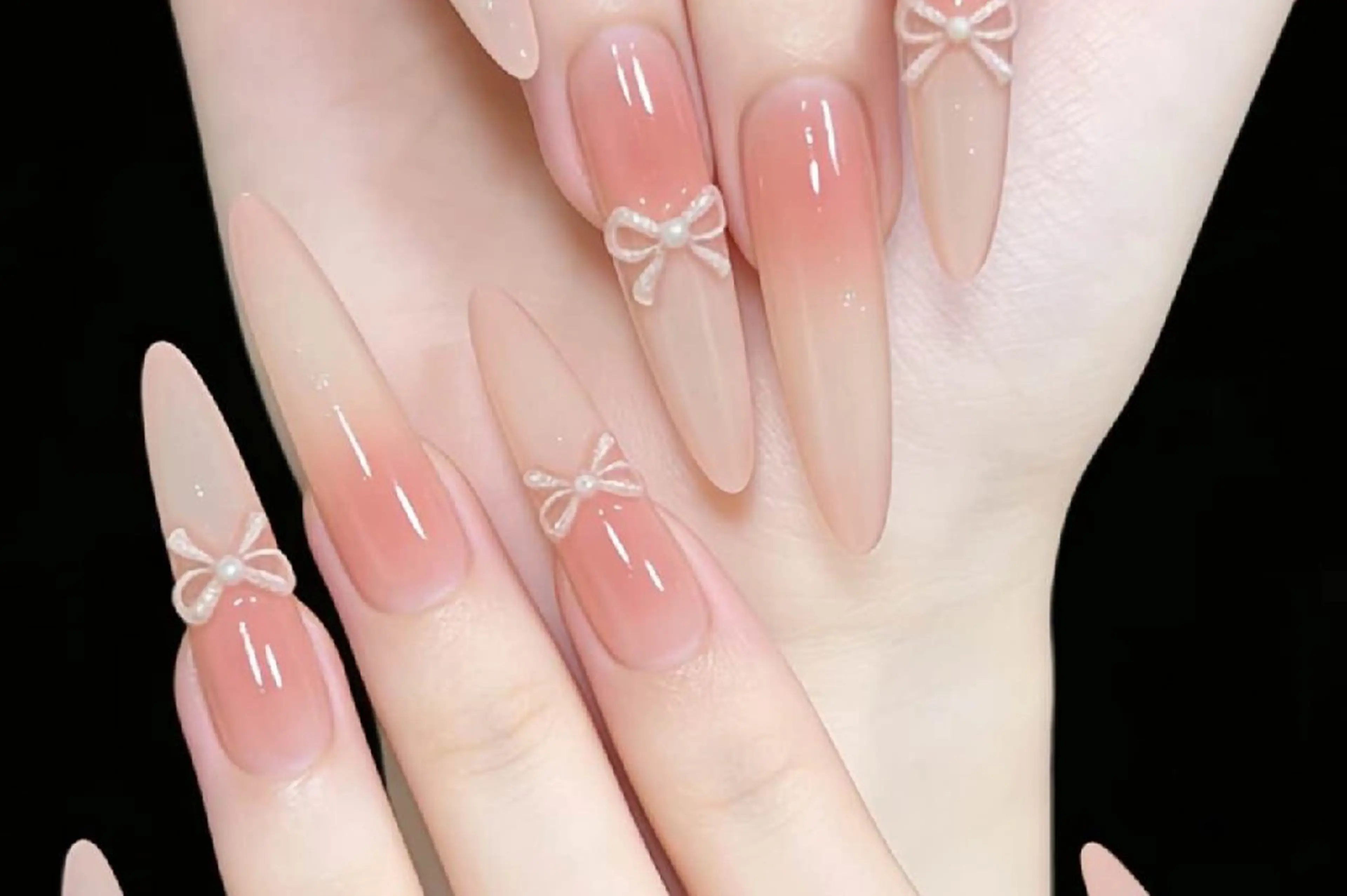 ネイル 小島 阿佑美のネイルデザイン