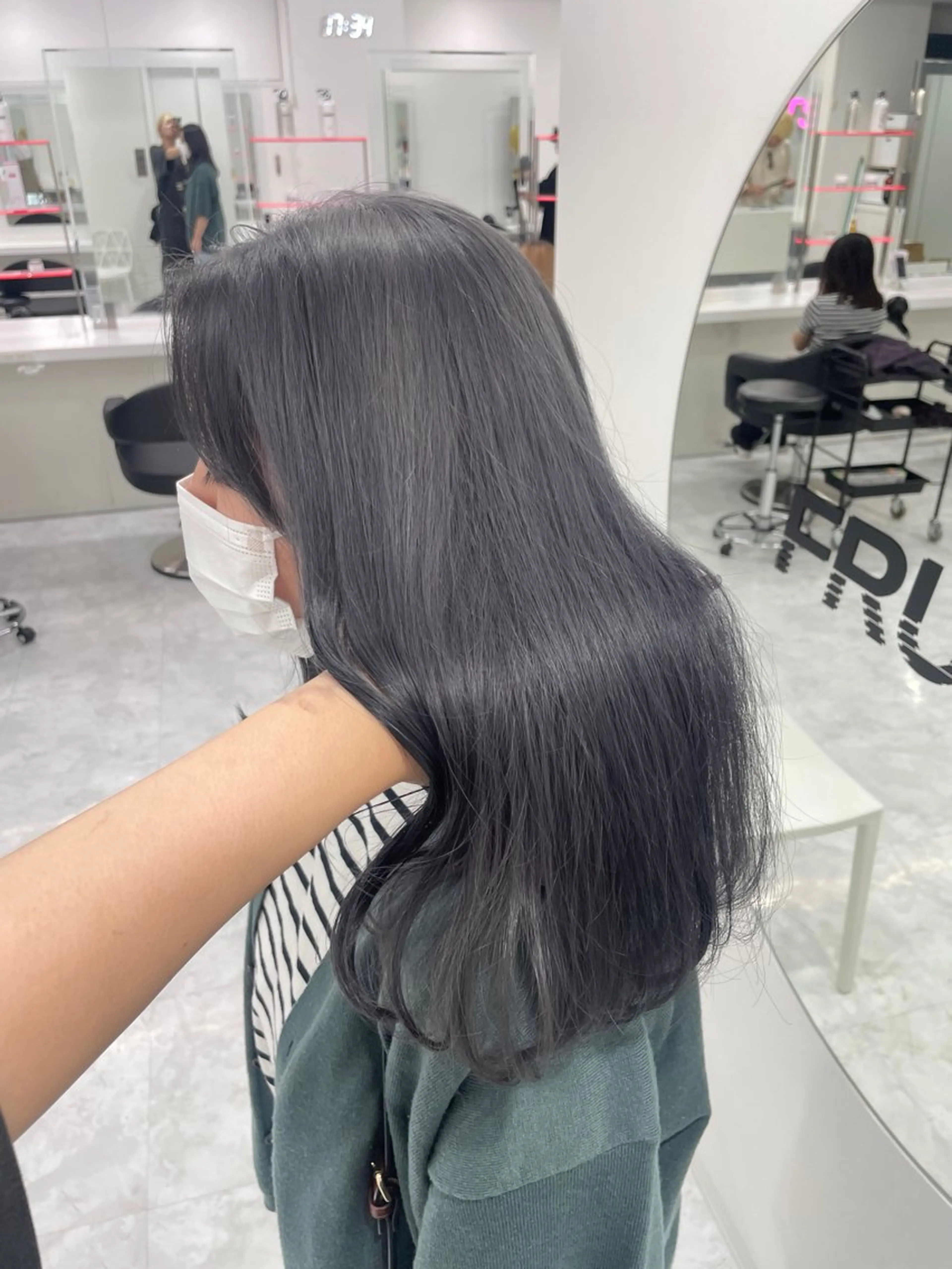 カラー ヘアカラー 🤍韓国寒色カラー 🤍MADOKAのヘアスタイル