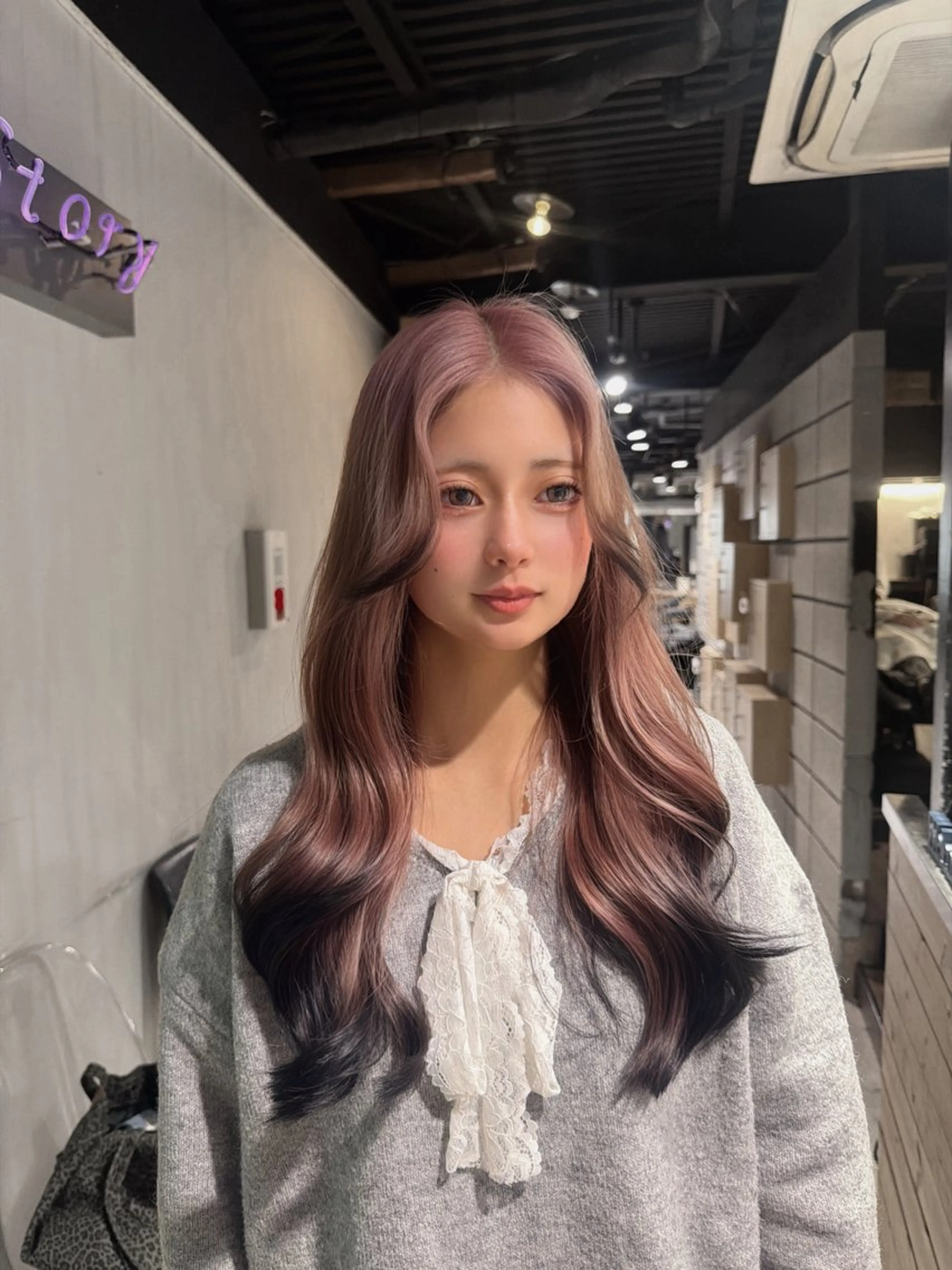 ロング 韓国風カラー 卒業式のヘアスタイル ハッシュカット 姫カット 韓国風ヘア MEI🎀垢抜けカラ ー🎀韓国styleのヘアスタイル