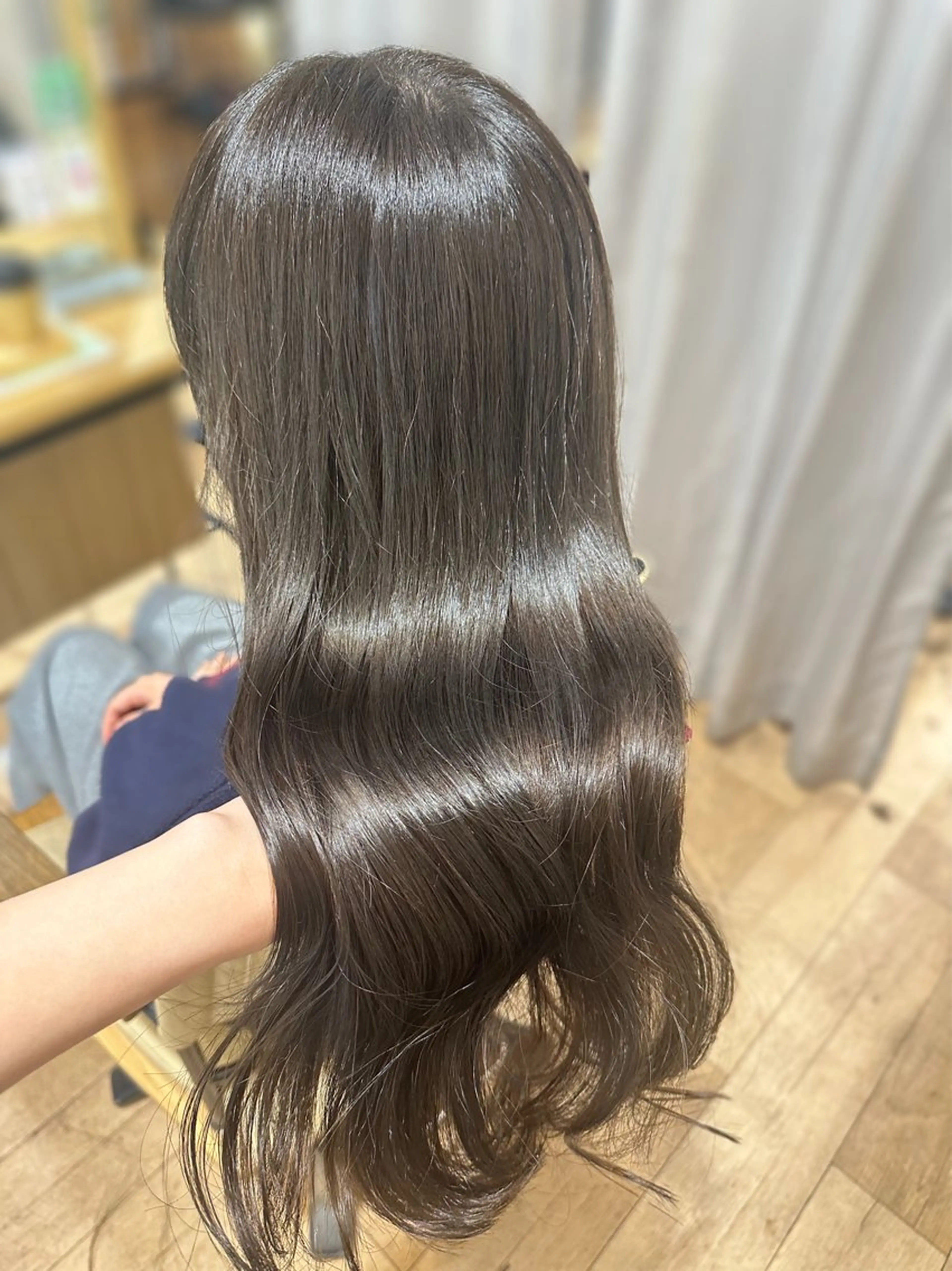 ロング 美容室ACTOR所属・うる艶ストレート 🌻かなみのヘアスタイル