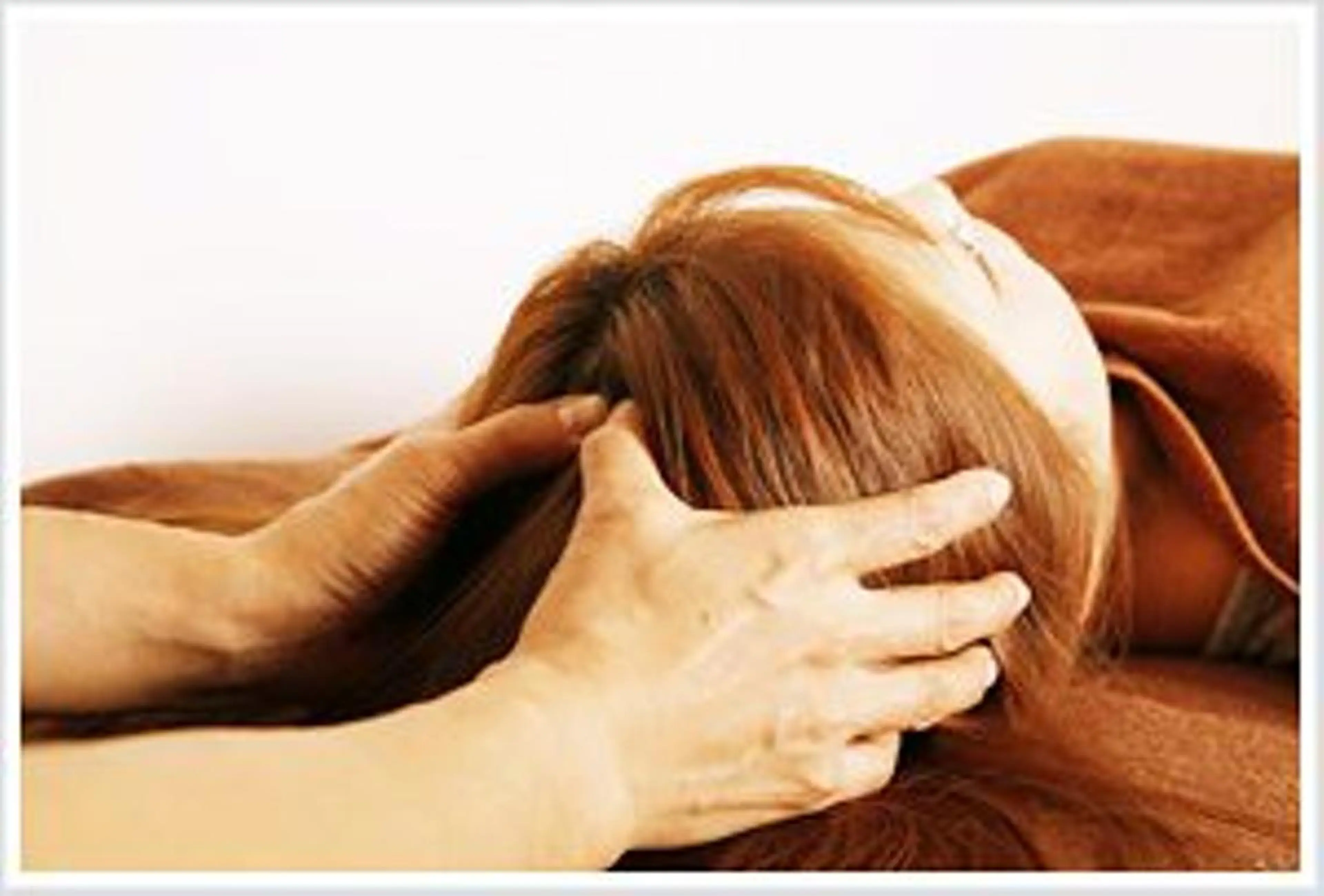 【重たいまぶたスッキリ！】小顔矯正+頭蓋骨マッサージ♪60分★お顔と頭もスッキリでさらに小顔効果アップ(≧▽≦)の写真