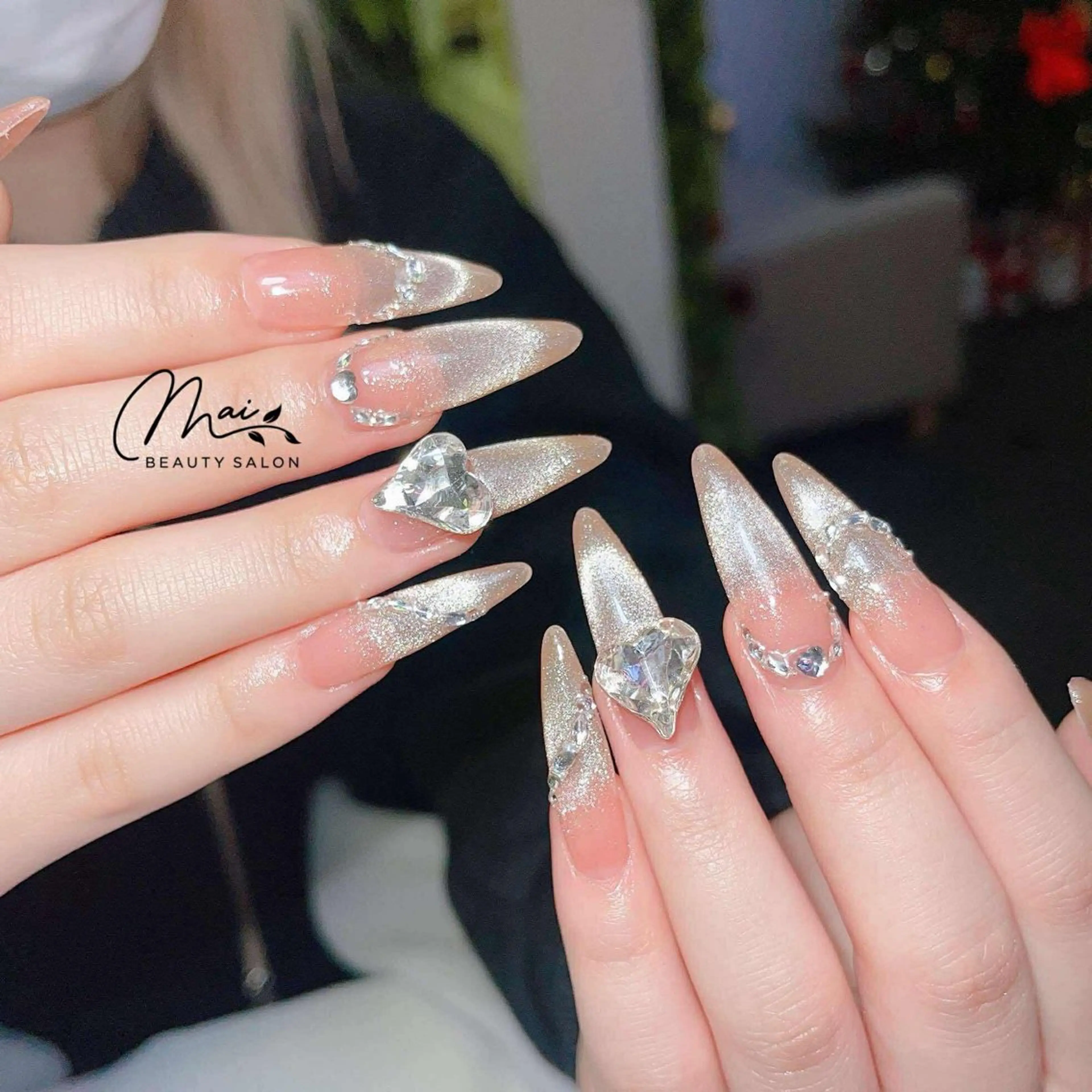 ネイル オーロラネイル クリアネイル 長さ出し フラッシュネイル フレンチネイル MaiBeauty HaNaのネイルデザイン