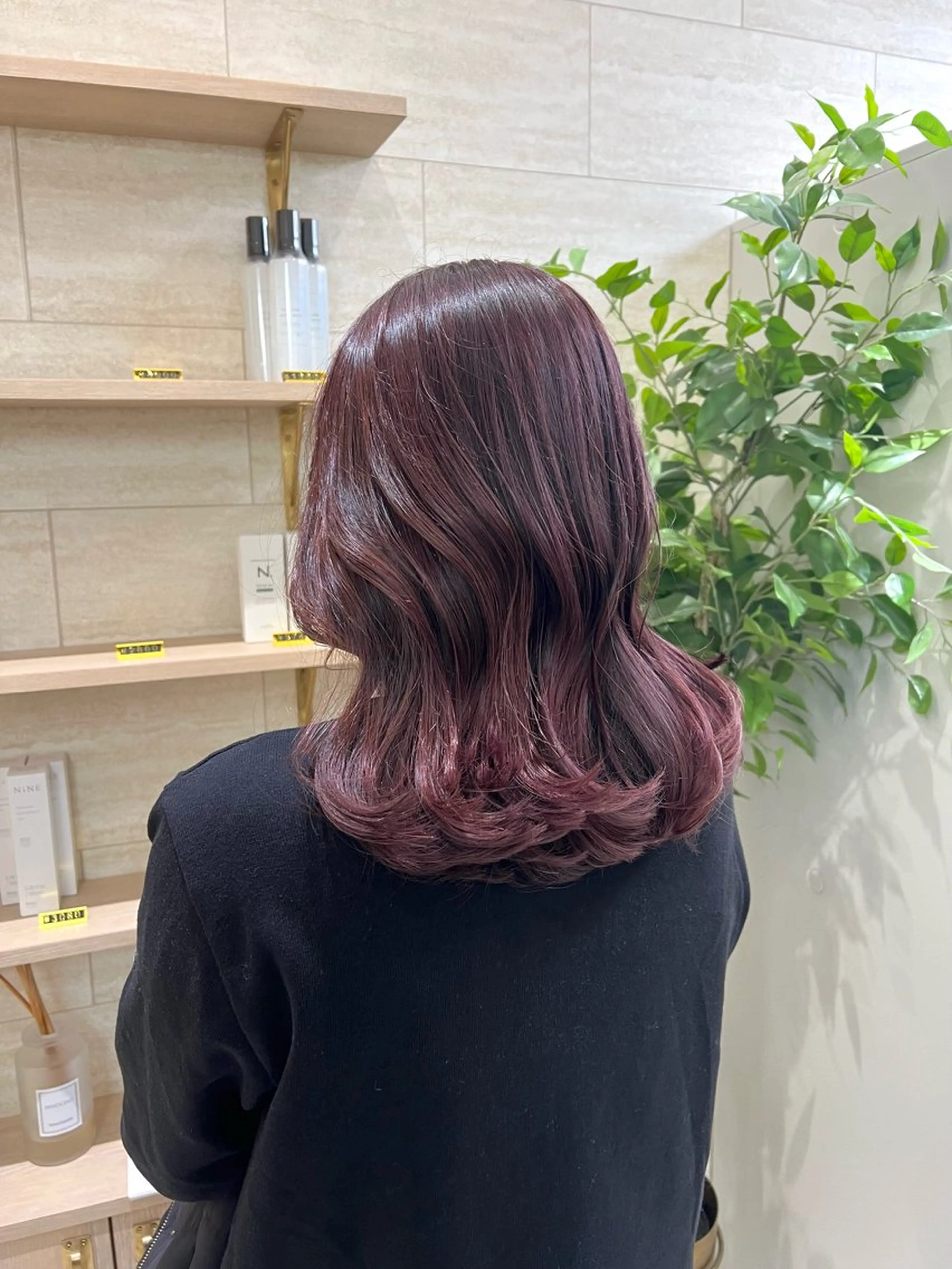 セミロング カラー セミロングパーマ ダブルカラー 縮毛矯正 トリートメント カット ヘアカラー トリートメント 🎀zina/韓国 🎀amiのヘアスタイル