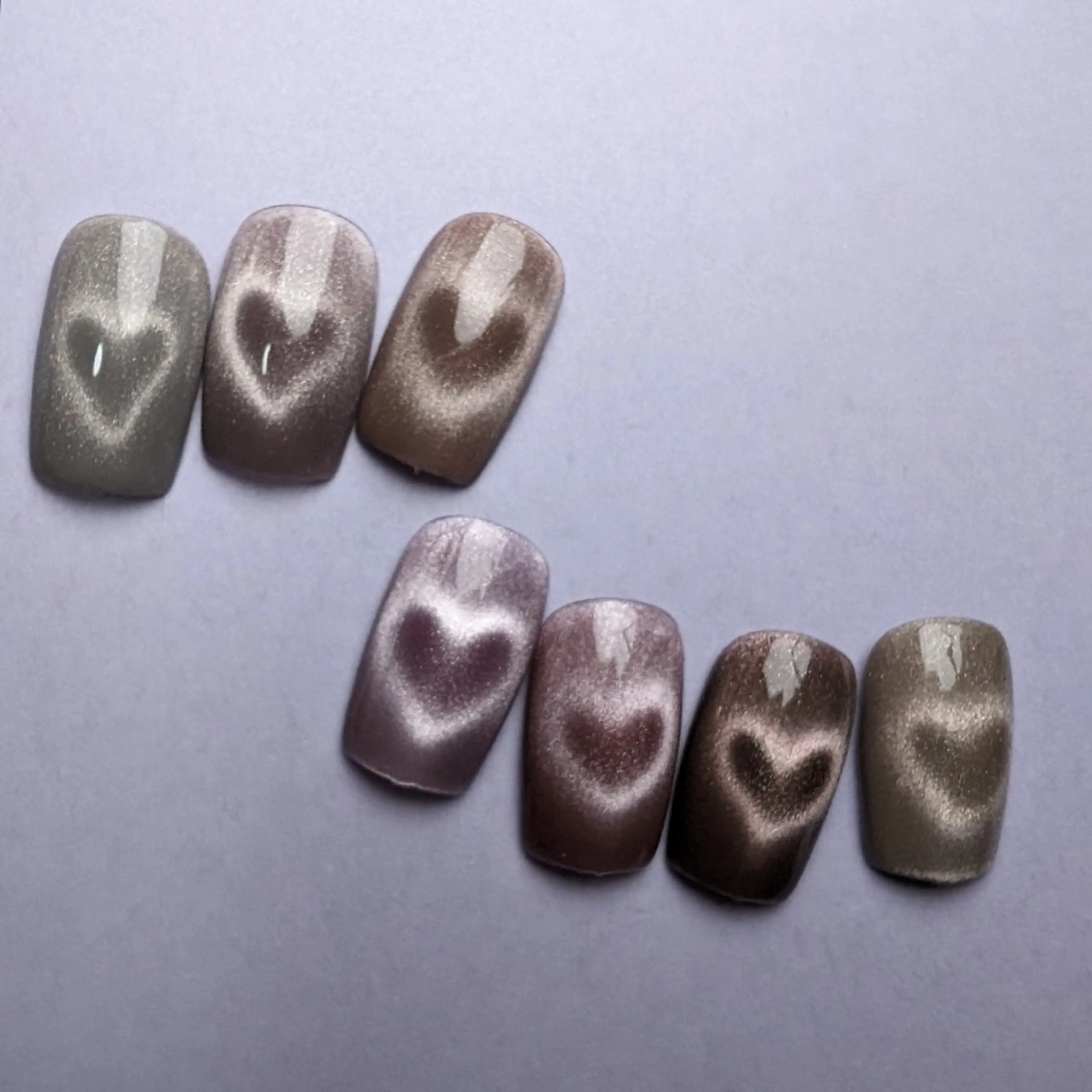 ネイル ハート マグネットネイル ナリタ・ マミのネイルデザイン