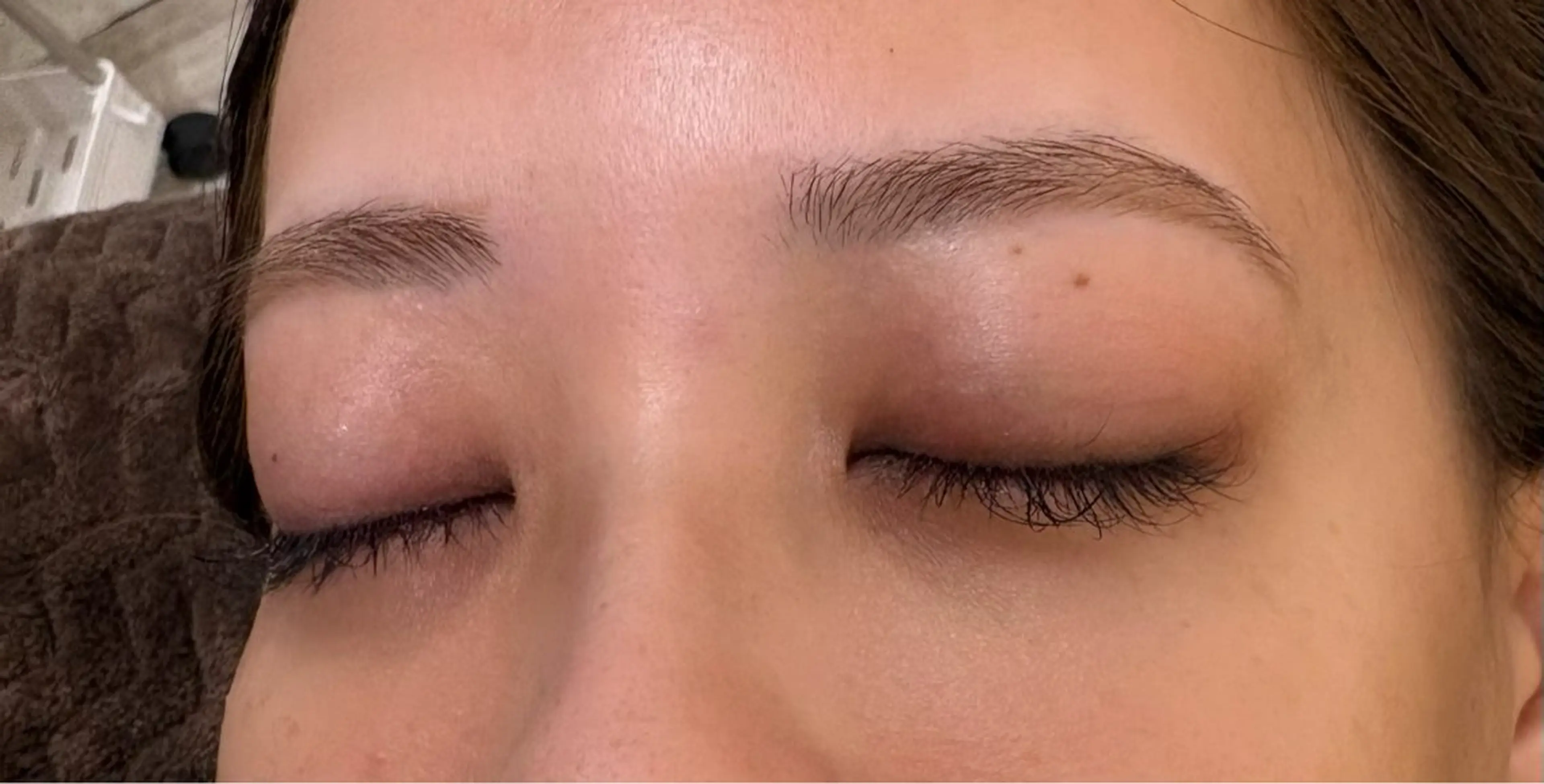 アイブロウ メンズアイブロウ 眉毛ワックス脱毛 ワックス脱毛 透明感/韓国風 HIRARIのヘアスタイル