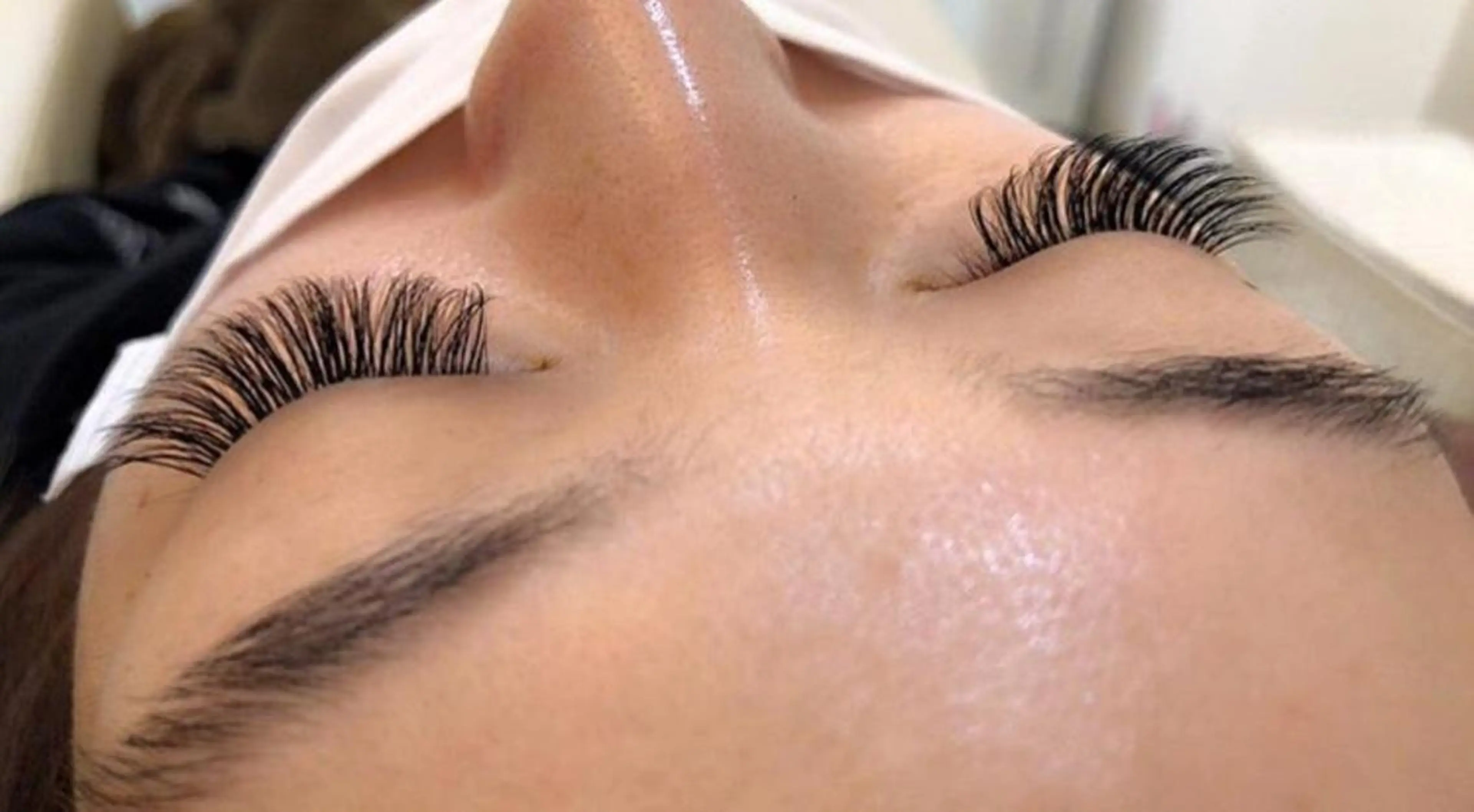 ロング パーマ ネイル マツエク・マツパ ボリュームラッシュ キュピット 研修モデルアカウントのマツエク・マツパデザイン