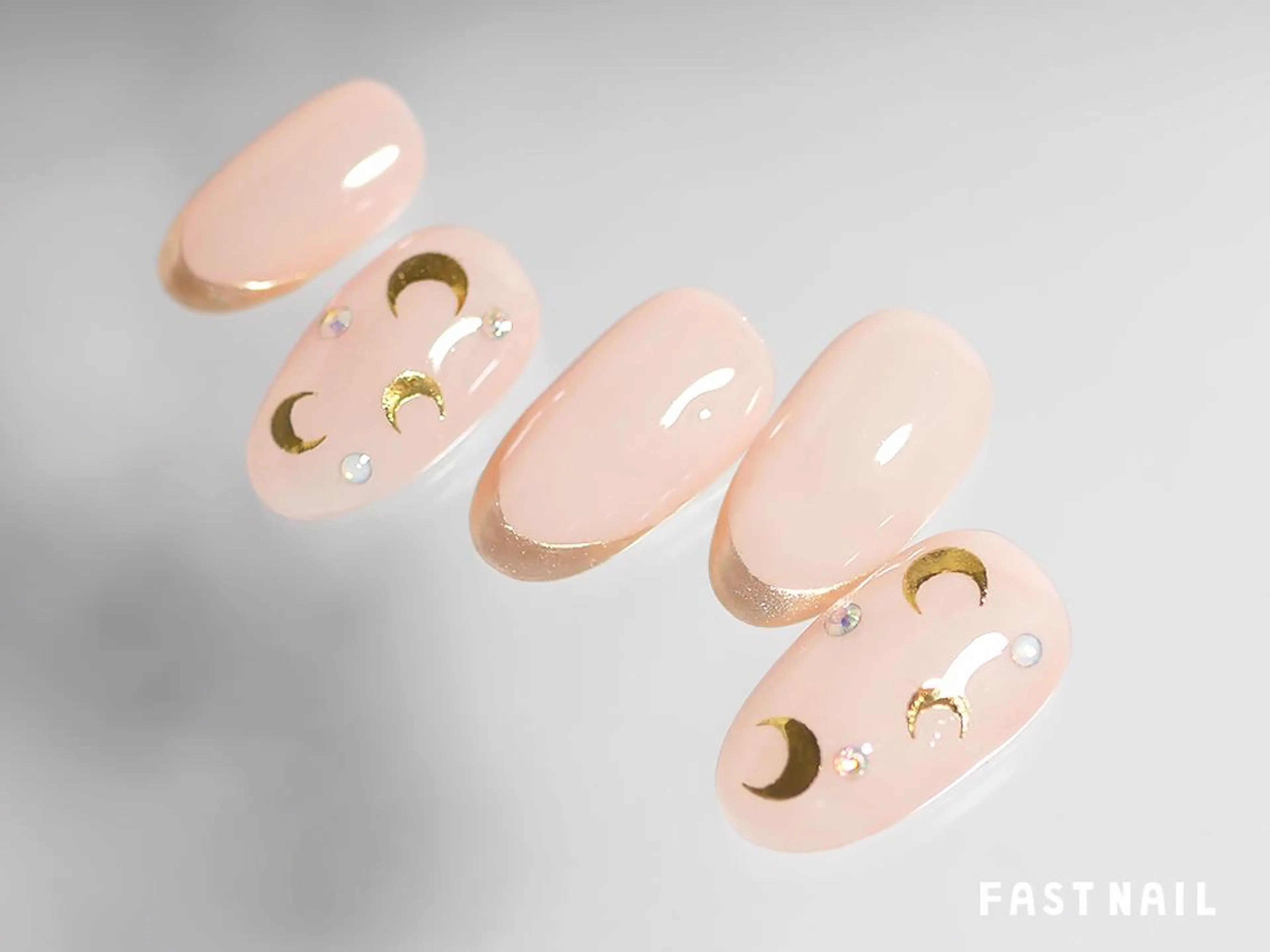 ネイル FASTNAIL LOCO 昭島店のネイルデザイン