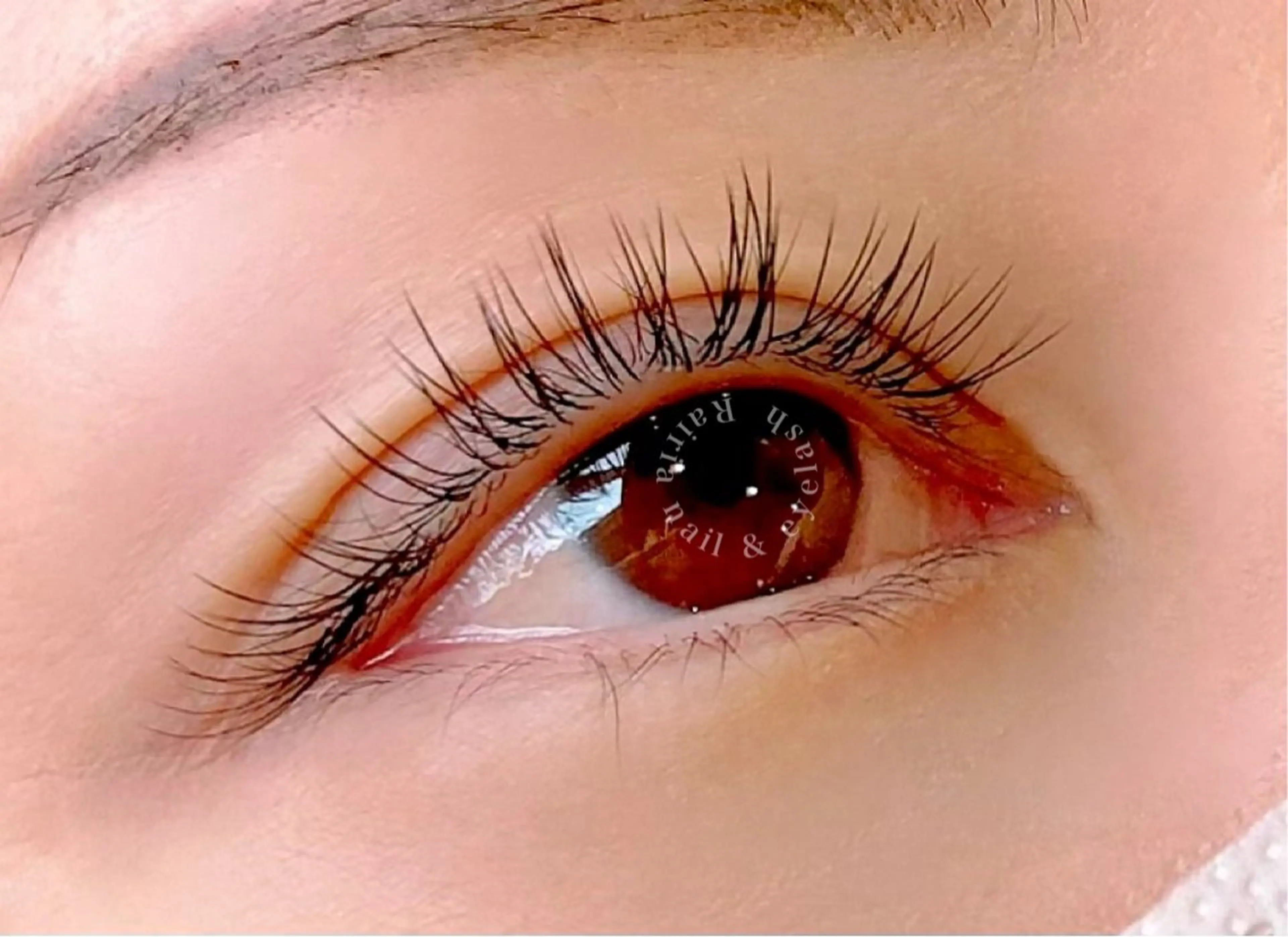 マツエク・マツパ Rairia nail&eyelash所属・Rairia CHIKAのマツエク・マツパデザイン