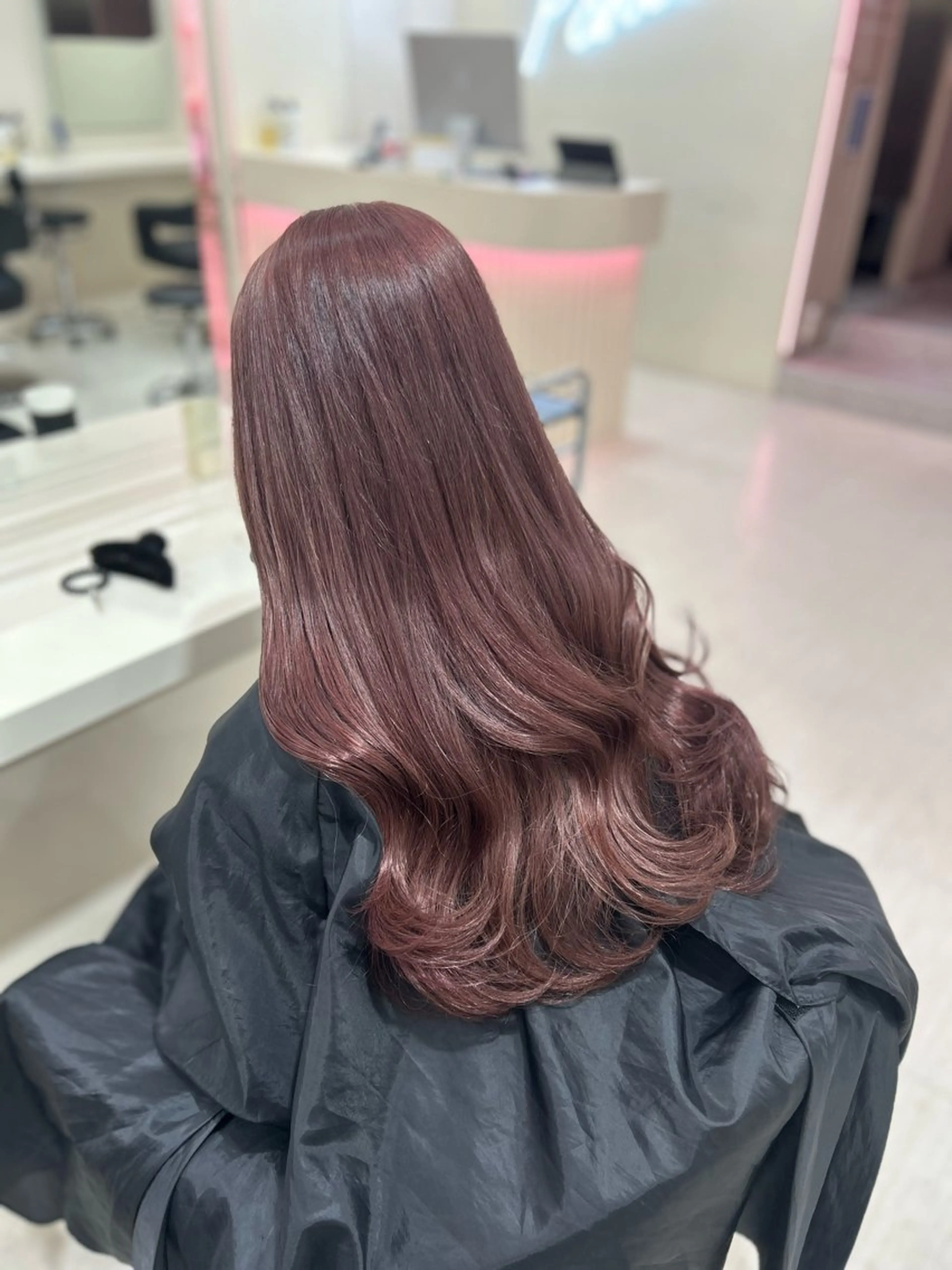 ロング ヘアカラー 🎀淡めモテカラー WAKANA🎀のヘアスタイル