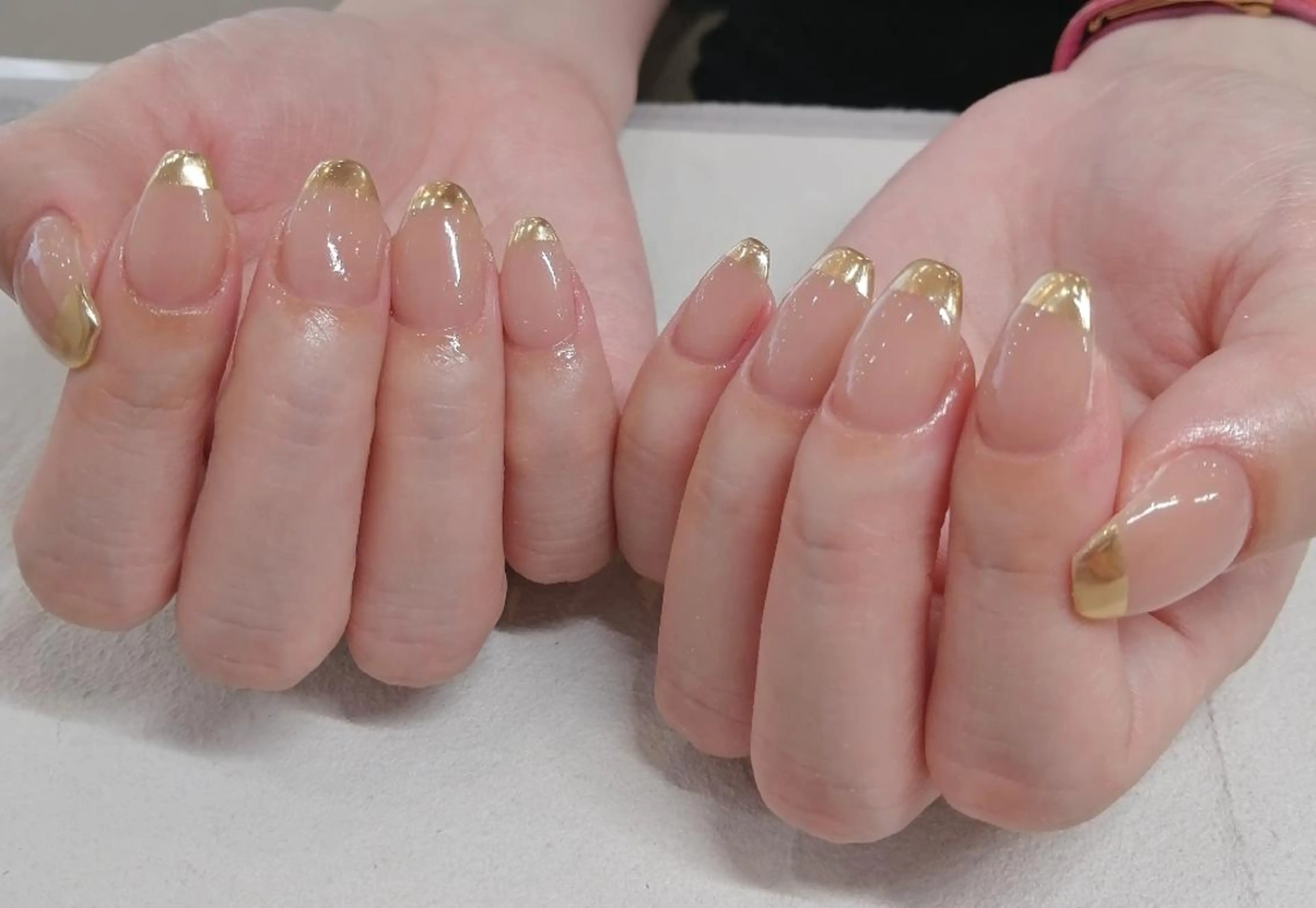 ネイル フレンチネイル ミラーネイル I.プライベートネイルサロン所属・I.プライベート ネイルサロンの眉毛・アイブロウイメージ