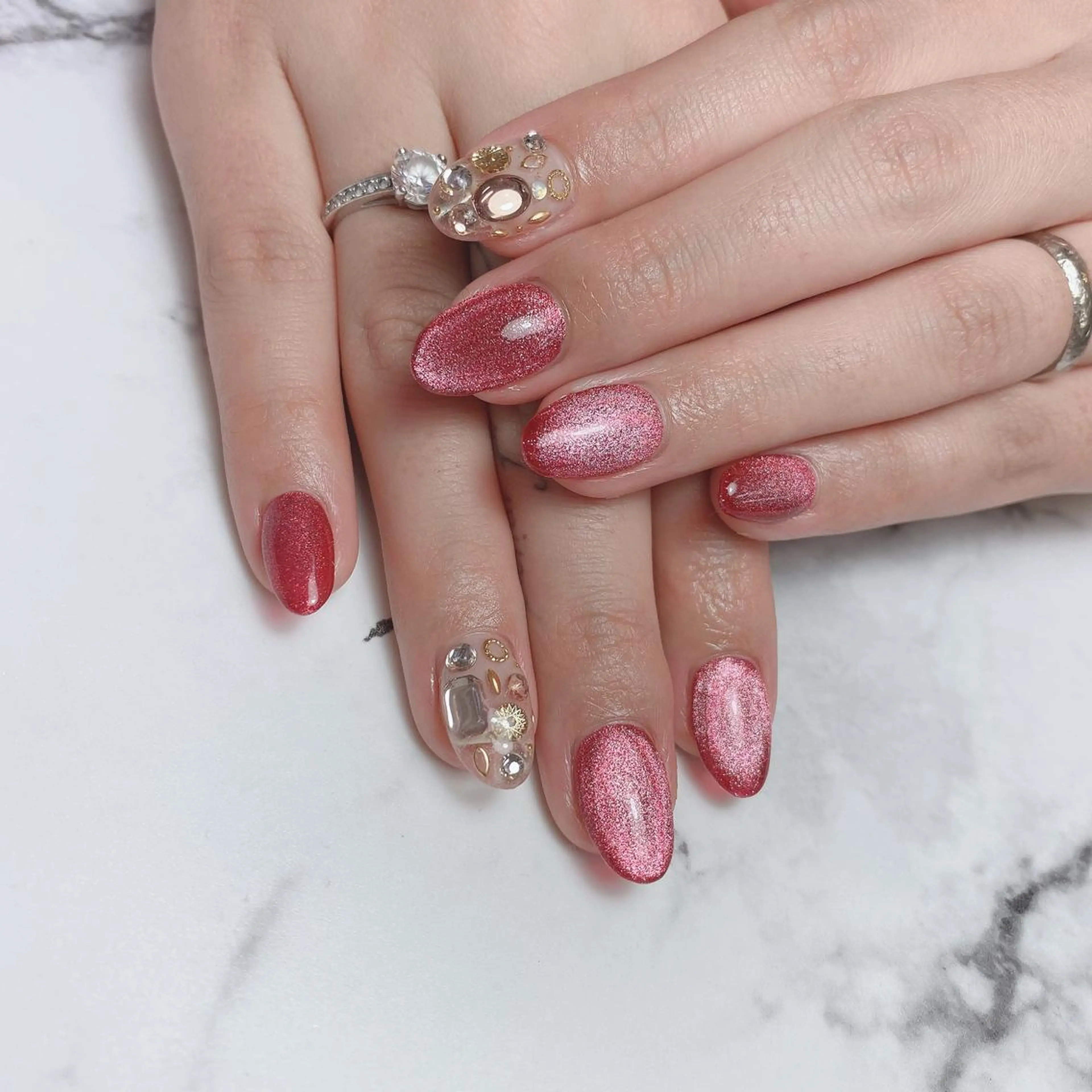 ネイル マグネットネイル 冬ネイル クリスマス 石原 夕華のネイルデザイン